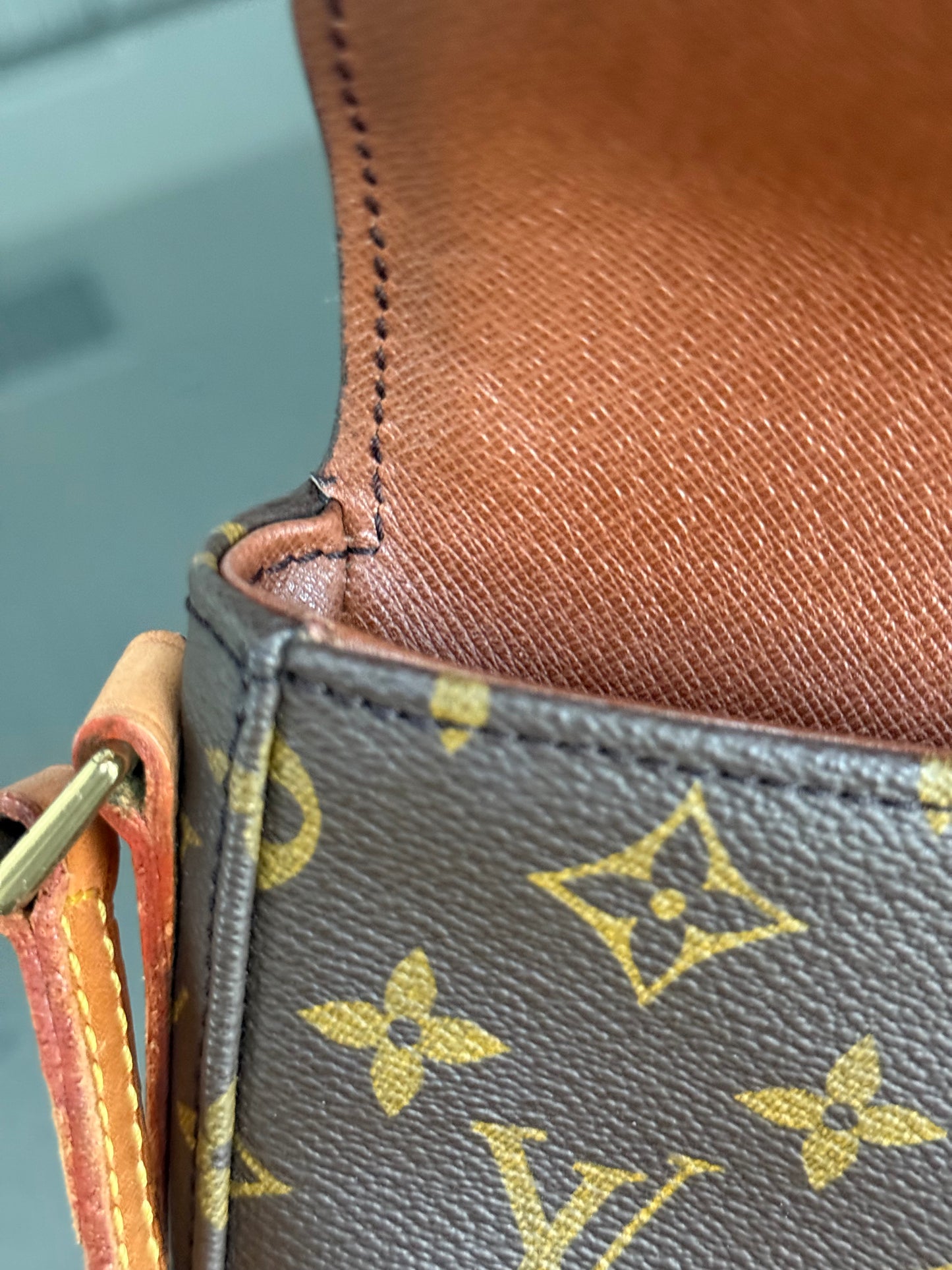 Chantilly GM Crossbody Bag -Year: 1989