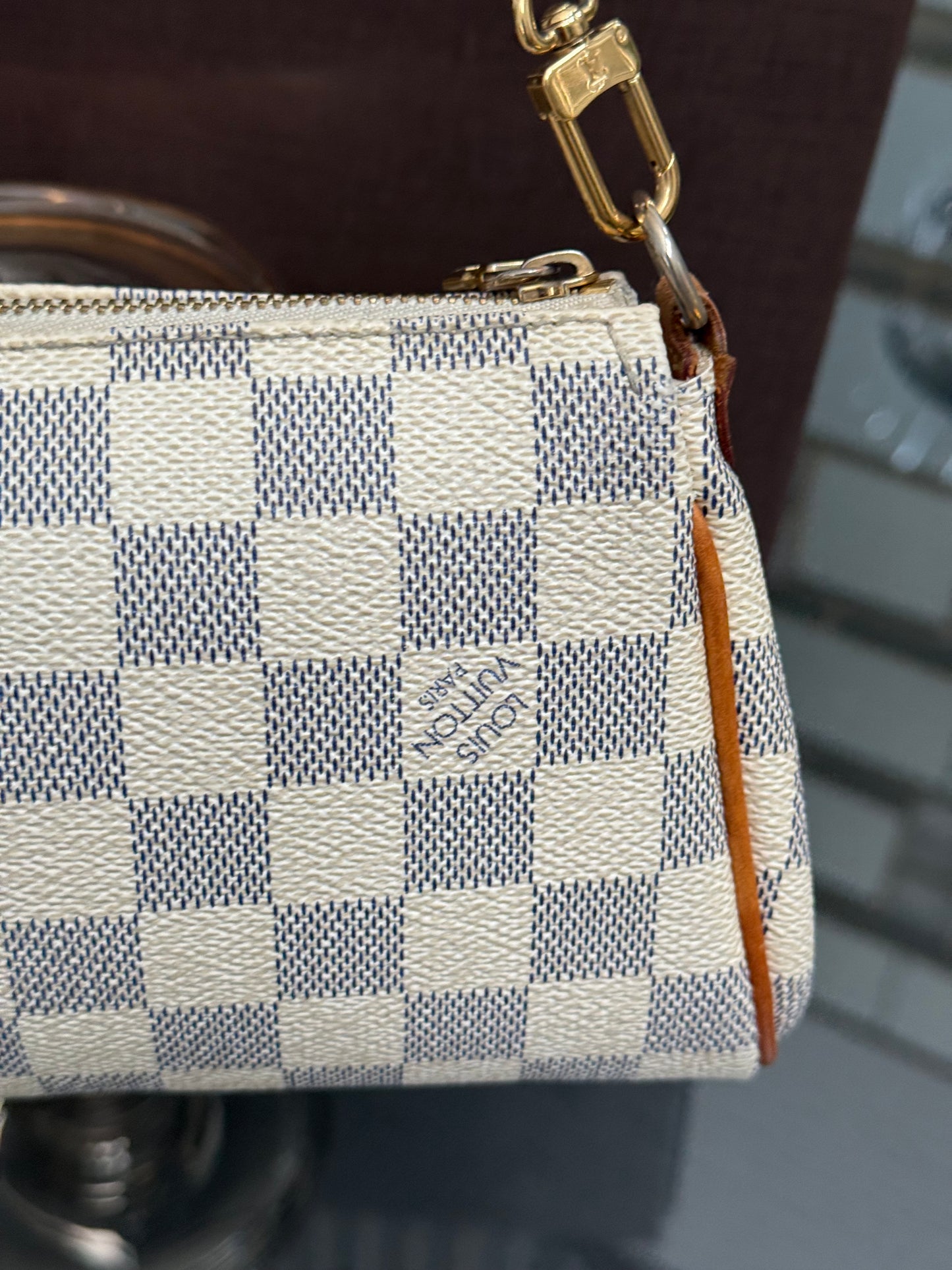 Eva Clutch in Azur with Dustbag , box and Paper bag 🗓️ Year: 2011