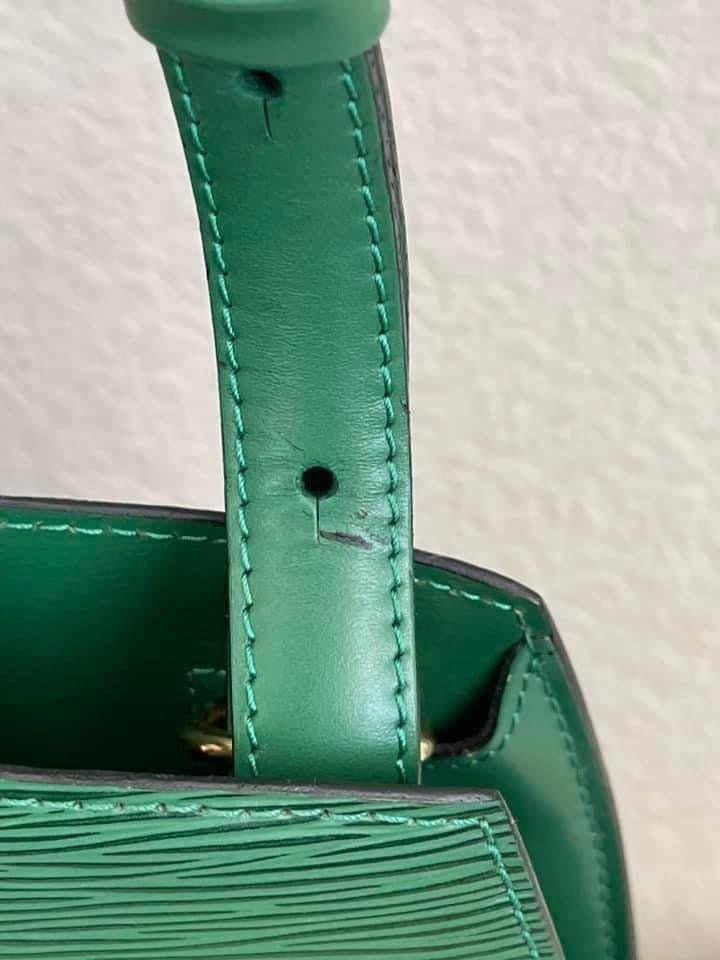 Epi Cluny in Green -Year: 1993