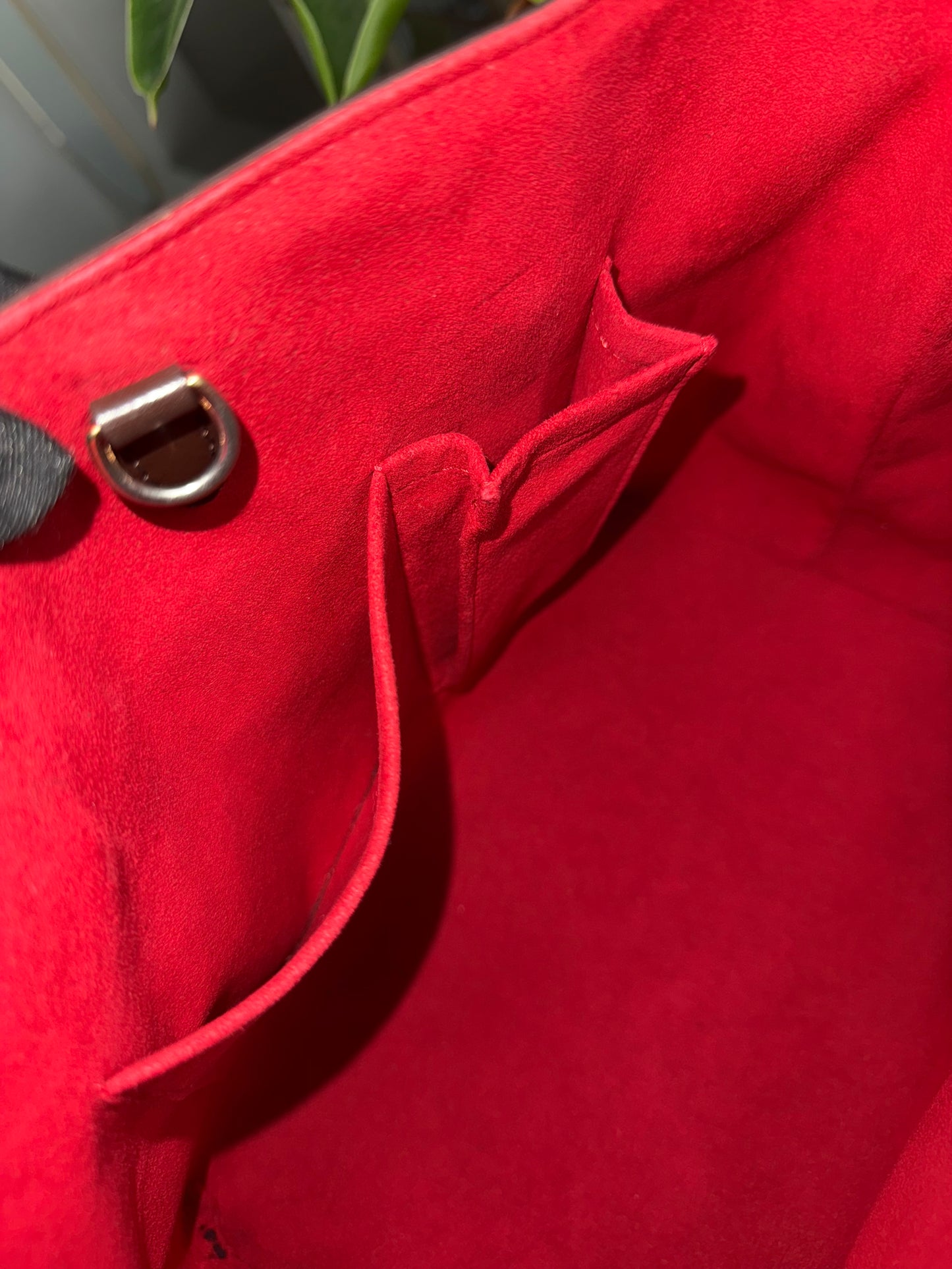 Hampstead PM in DE with Insert Organizer and Dustbag -๐๏ธ Year: 2007