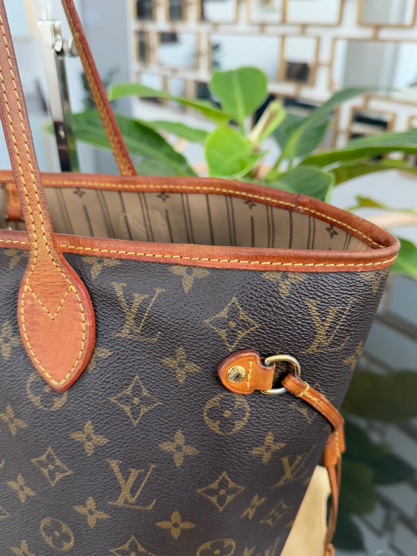 Neverfull MM with Dustbag -🗓️ Year: 2008