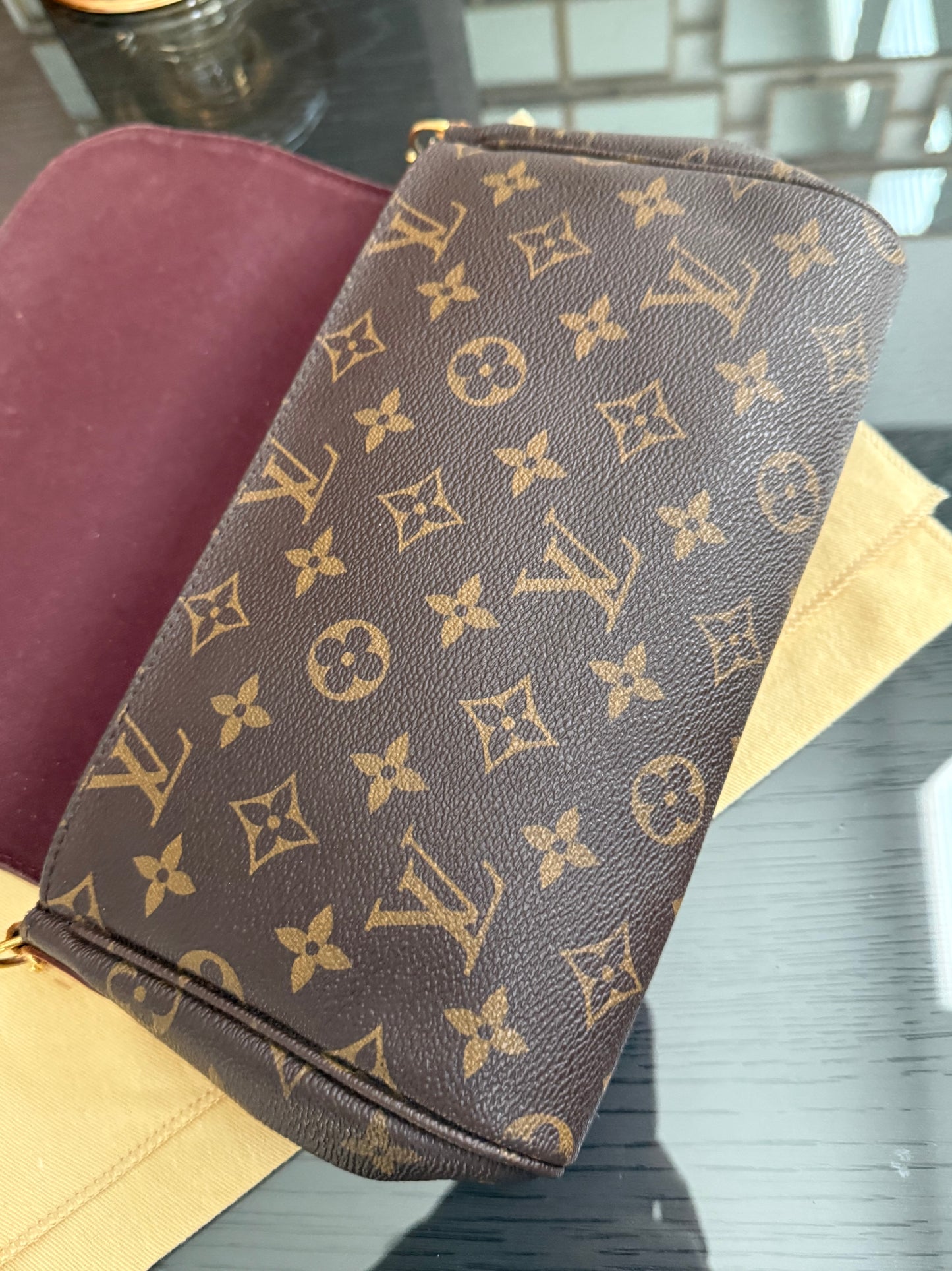 Favorite MM in Monogram with Dustbag, Box and Paper Bag -๐๏ธ Year: 2012