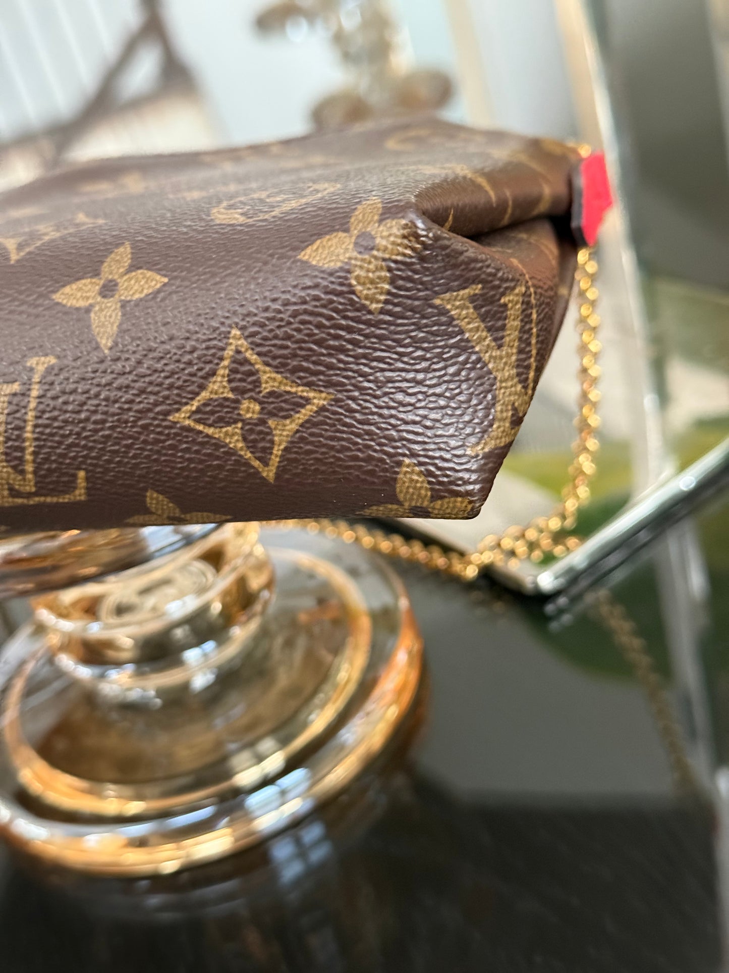 Pallas Clutch w/ Box and Dustbag - ๐๏ธ Year: 2016