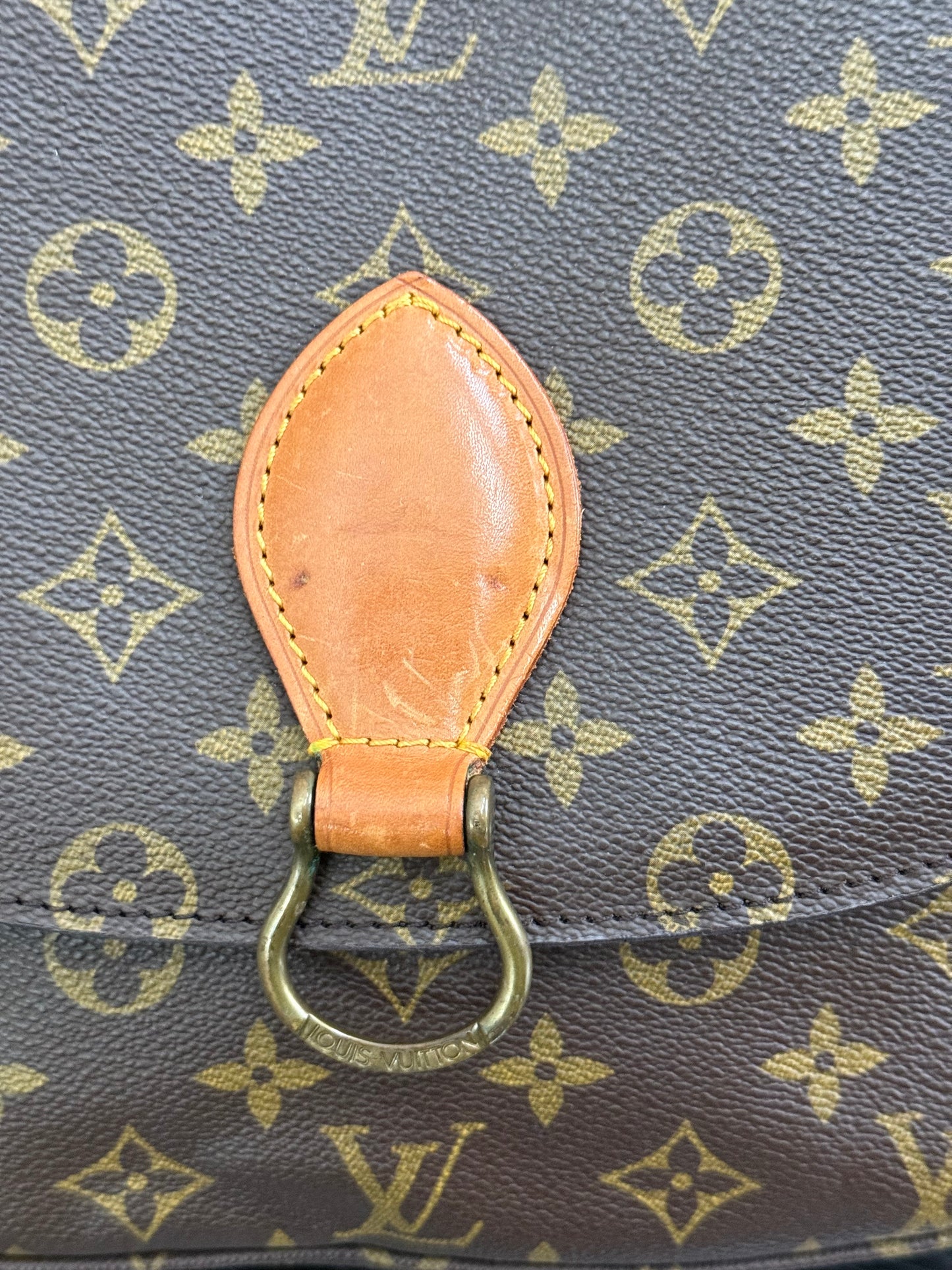 St.Cloud GM Crossbody 🗓️ Year: 1988