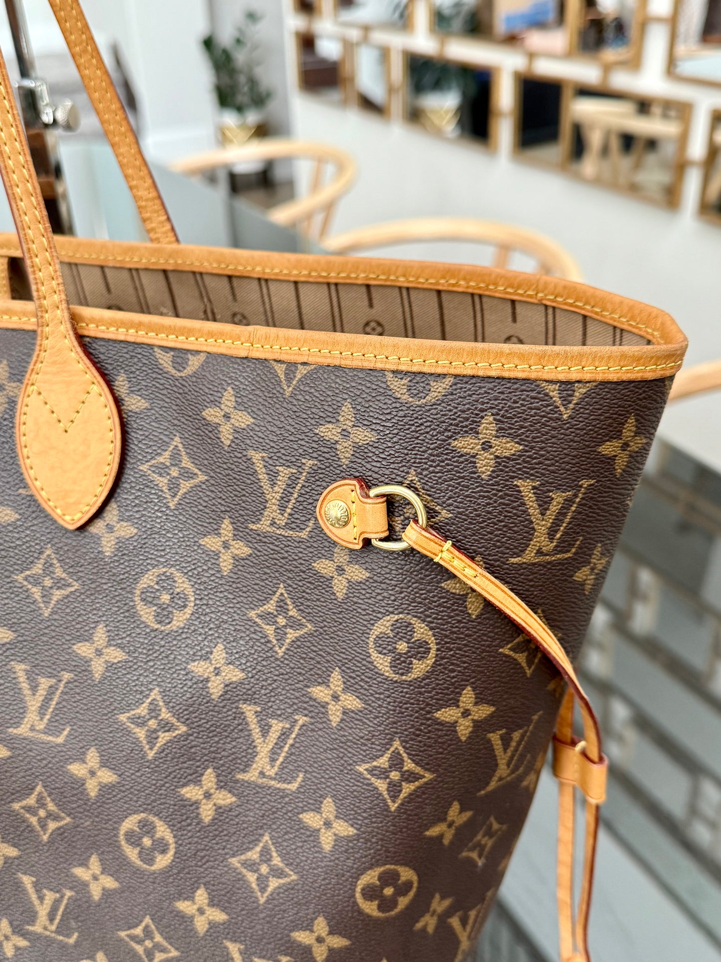 Neverfull GM with Dustbag Insert Organizer 🗓️ Year: 2013