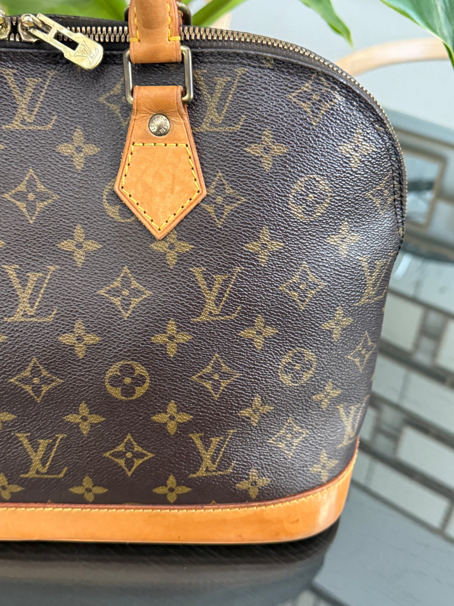 Alma PM in Monogram- 🗓️ Year: 1995