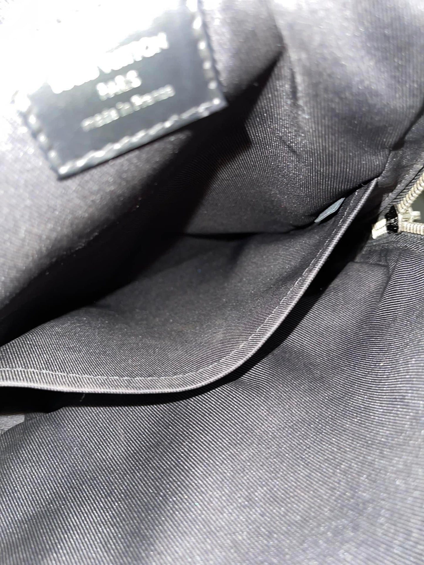 Avenue Sling Damier Graphite Green Pixel -Year 2018