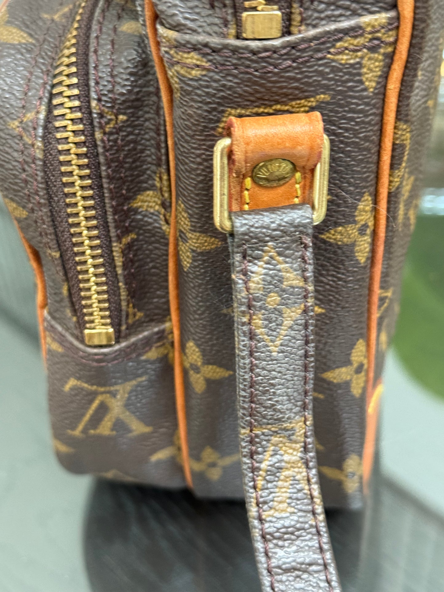 Amazon Crossbody Bag -Year: 1999