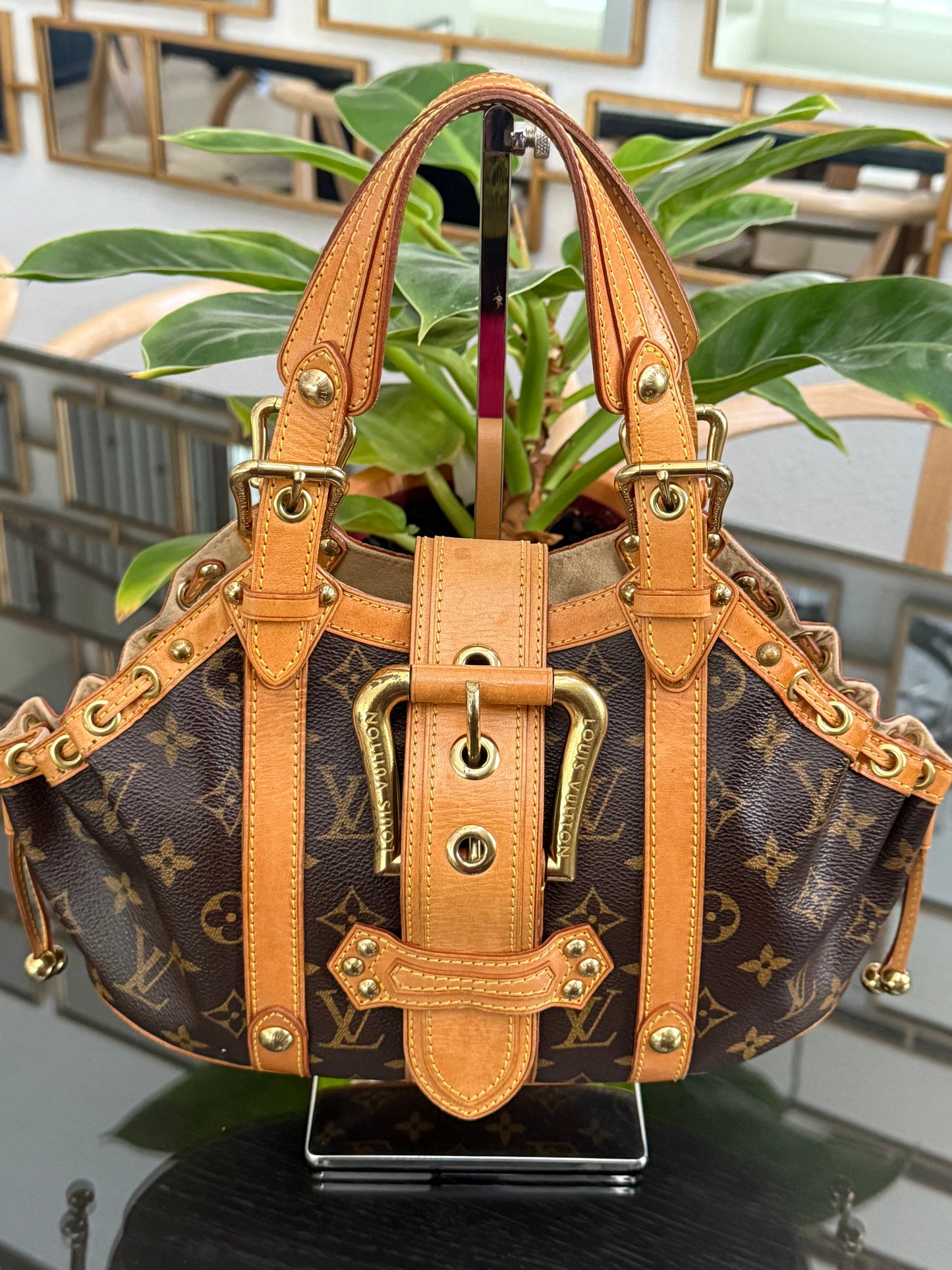 Theda GM in Monogram with Dustbag 🗓️ Year: 2004