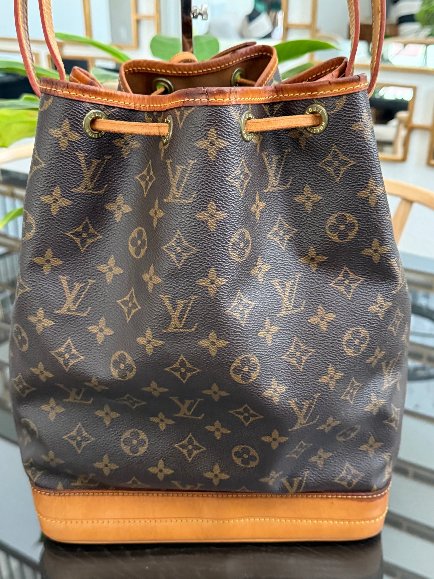 Noe GM in Monogram -๐๏ธ Year 1989