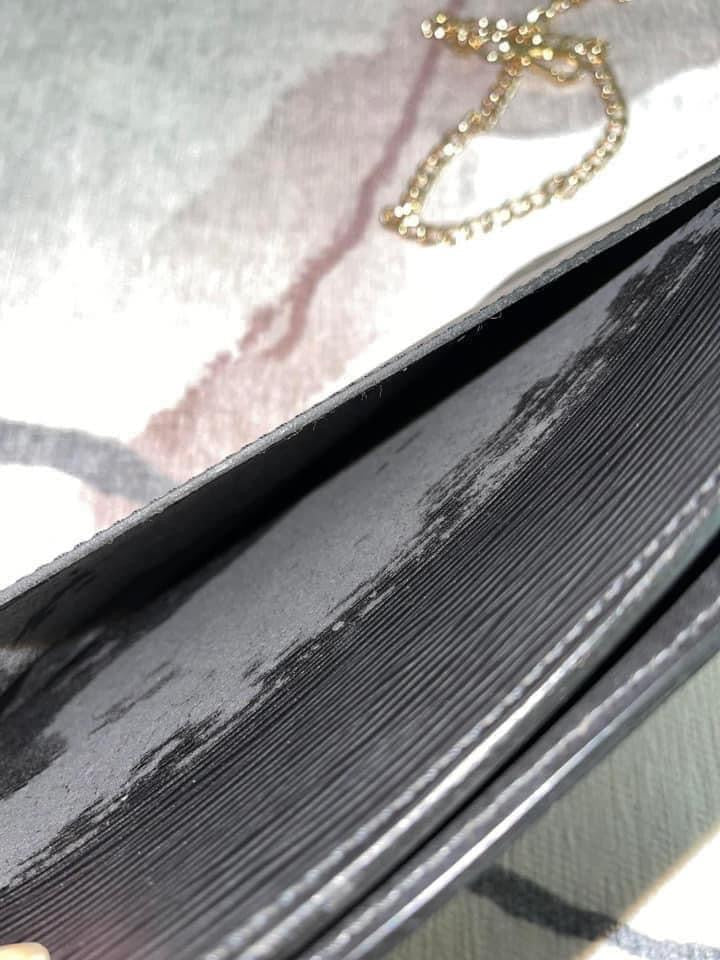 Pochette Homme Epi Converted to Crossbody -Year 1995