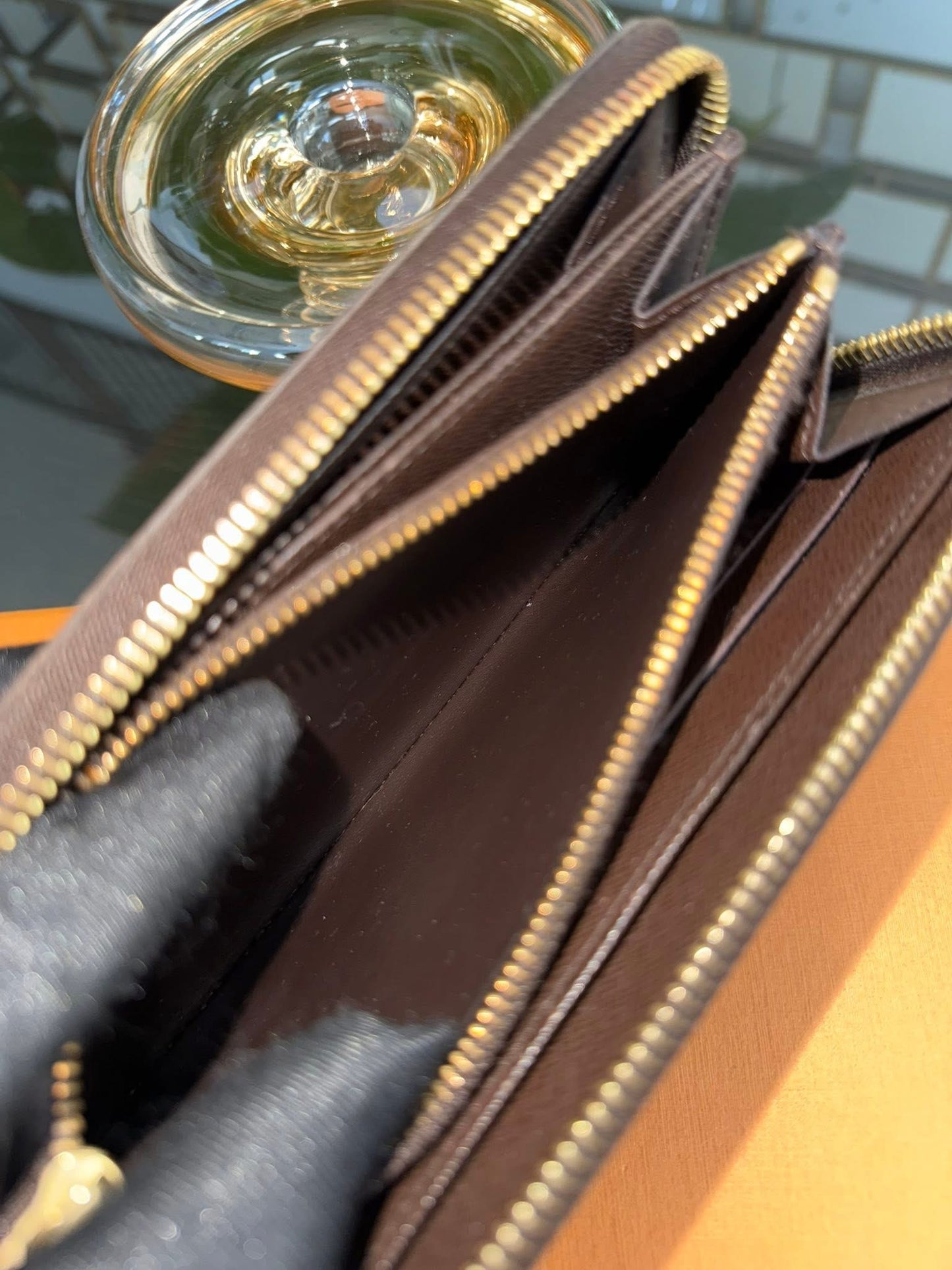 Zippy Long Wallet in DE with Box Year: 2013