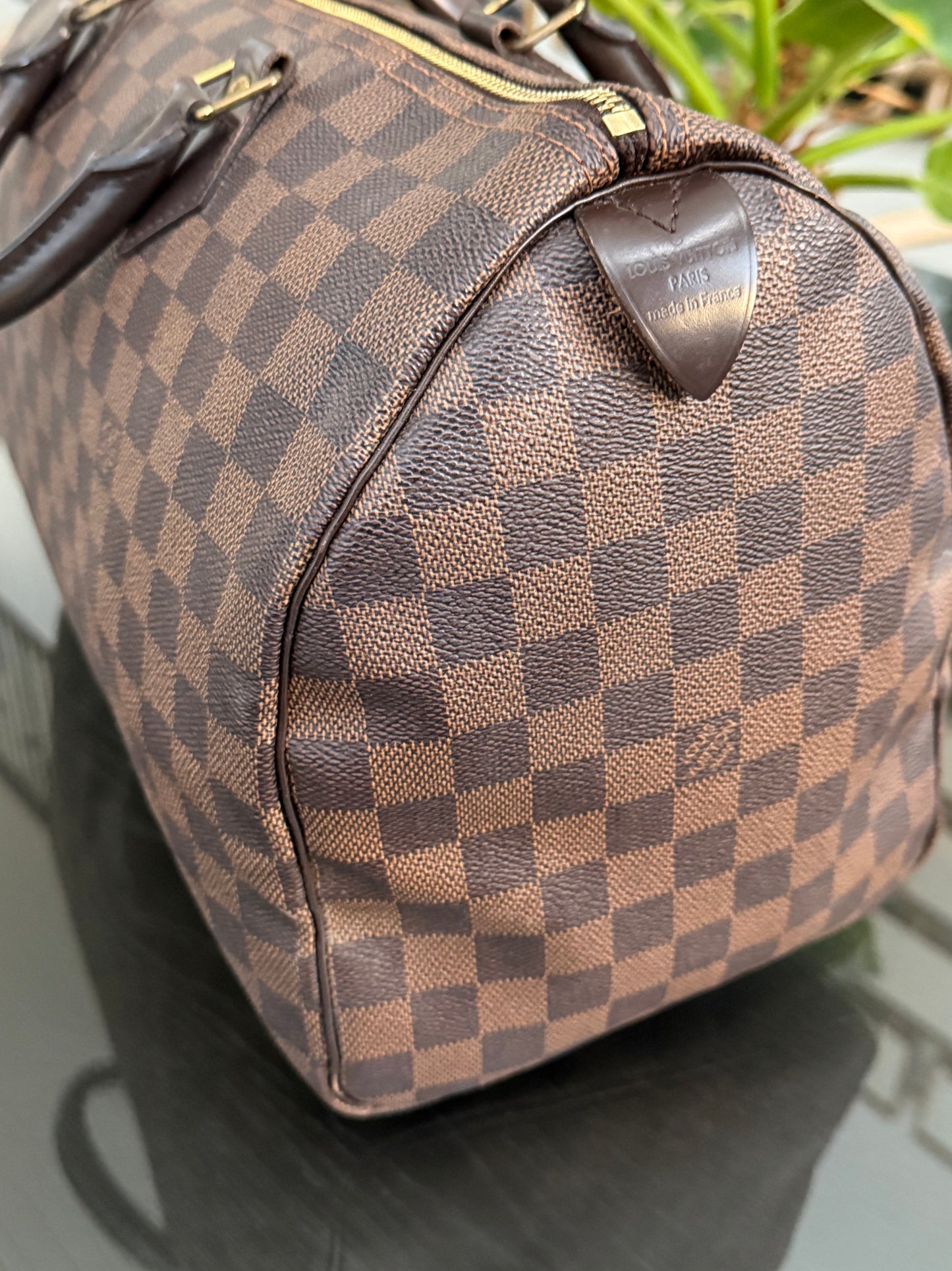 Speedy 35 with π Lock, Key, Dustbag and Insert Organizer-π
Year: 2012