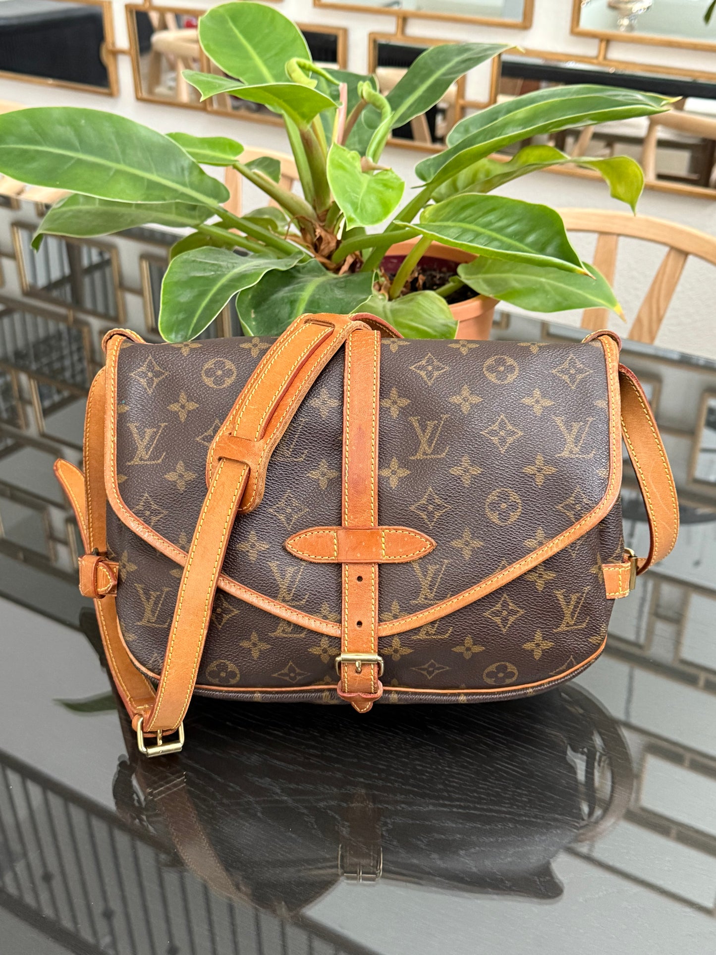 Saumur 30 Crossbody - Year: 1996