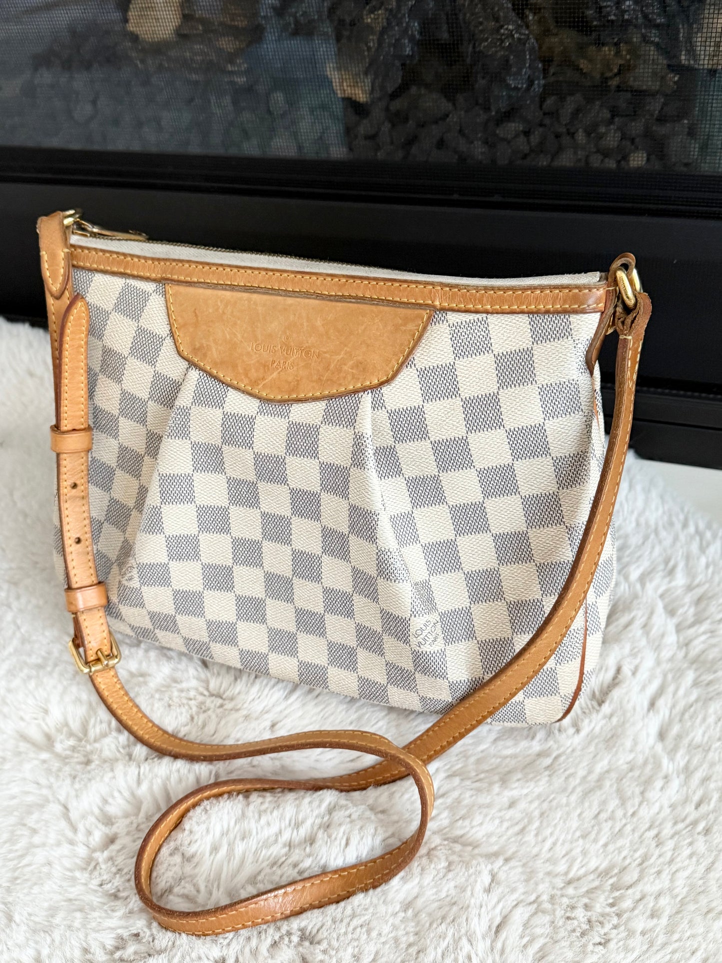 Siracusa PM Crossbody - Year 2012