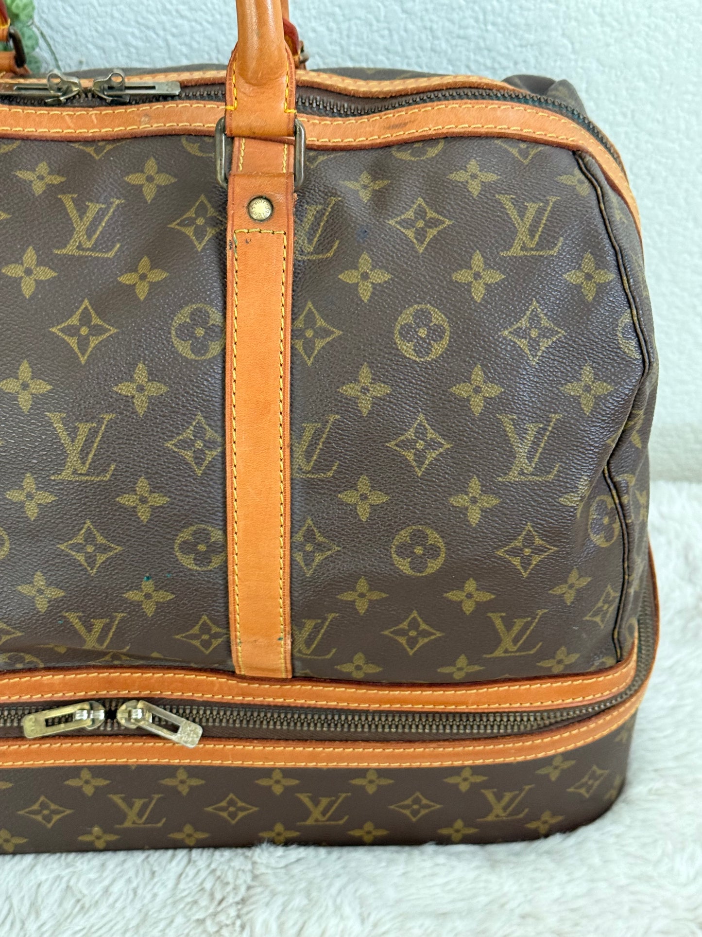 Sac Sport -๐๏ธ Year: Circa 80โs