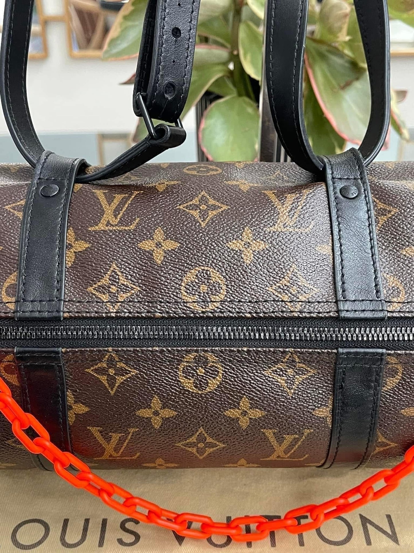 Solar Ray Papillon Monogram -Year: 2019