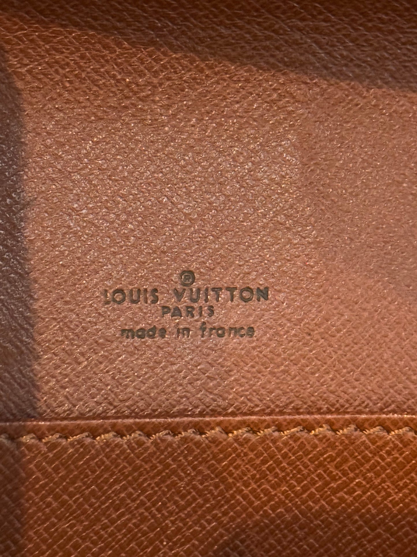 Chaillot Clutch w/ Dustbag -Year: 1987