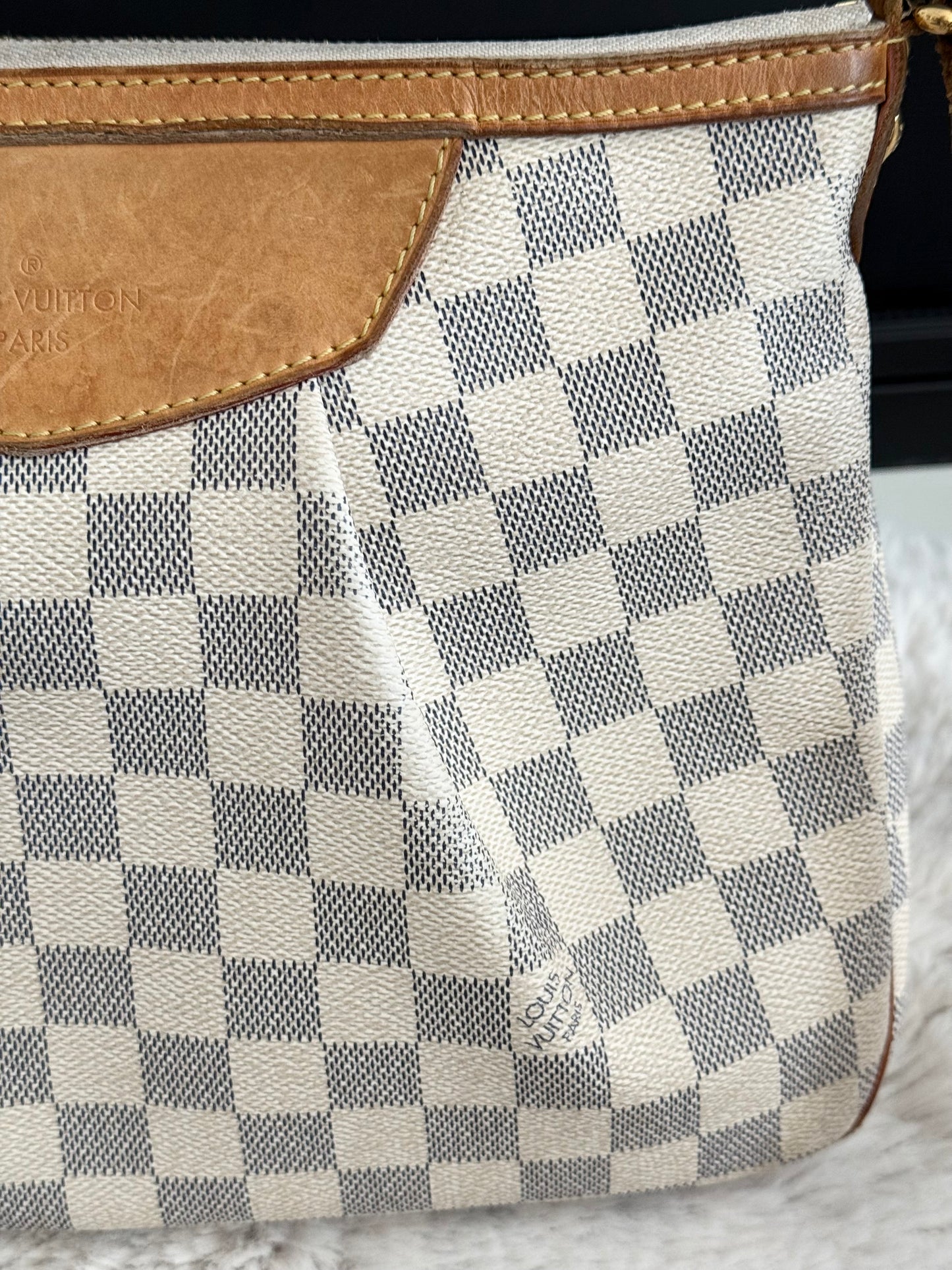 Siracusa PM Crossbody - Year 2012