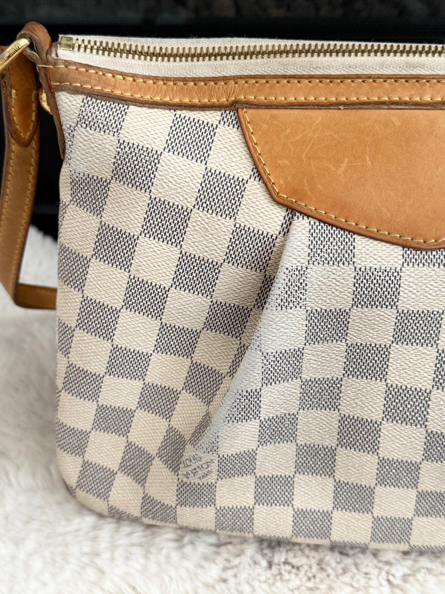 Siracusa PM Crossbody - Year 2012