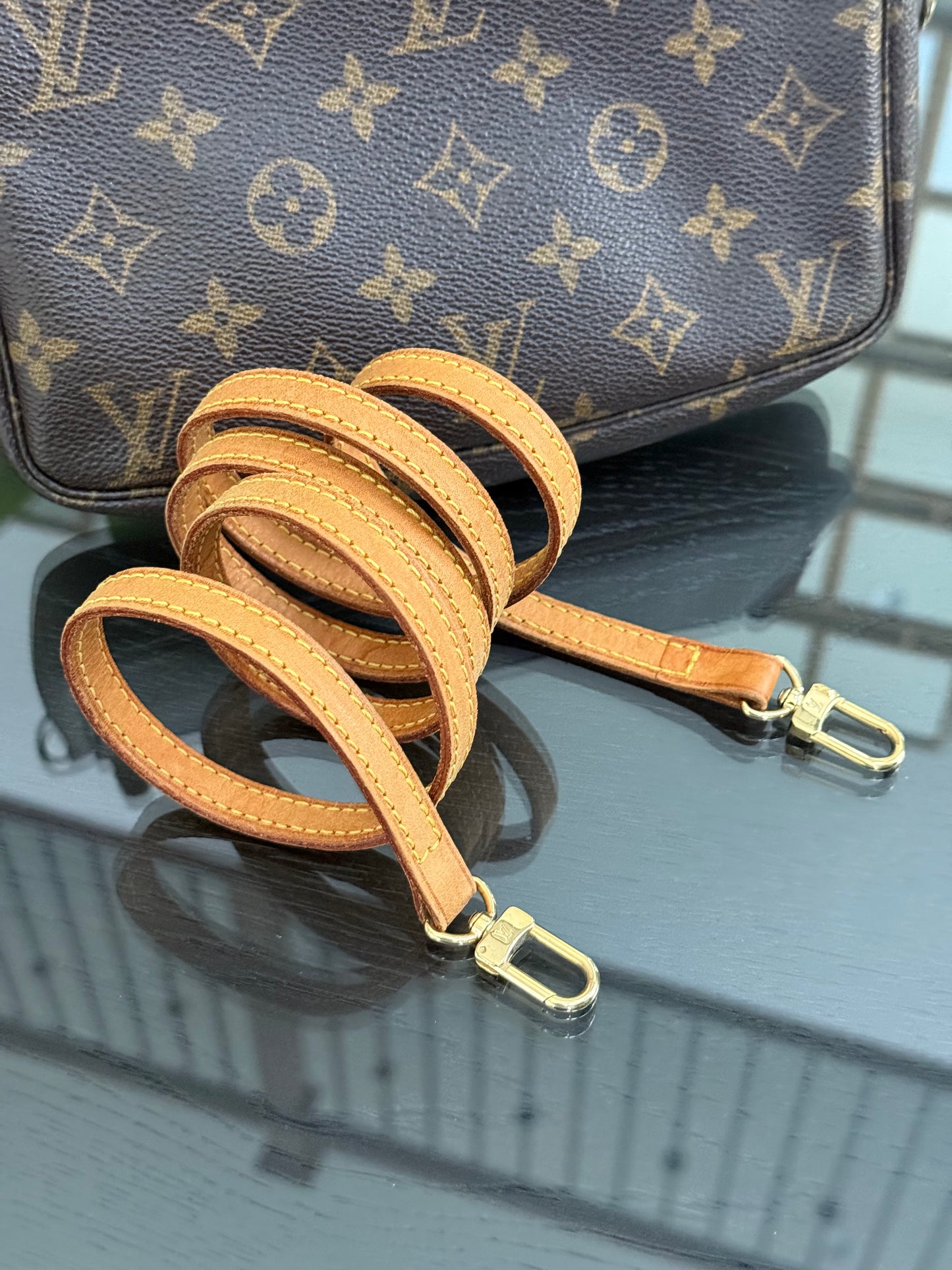 Pochette Accessories with Crossbody Strap - π
Year: 1999