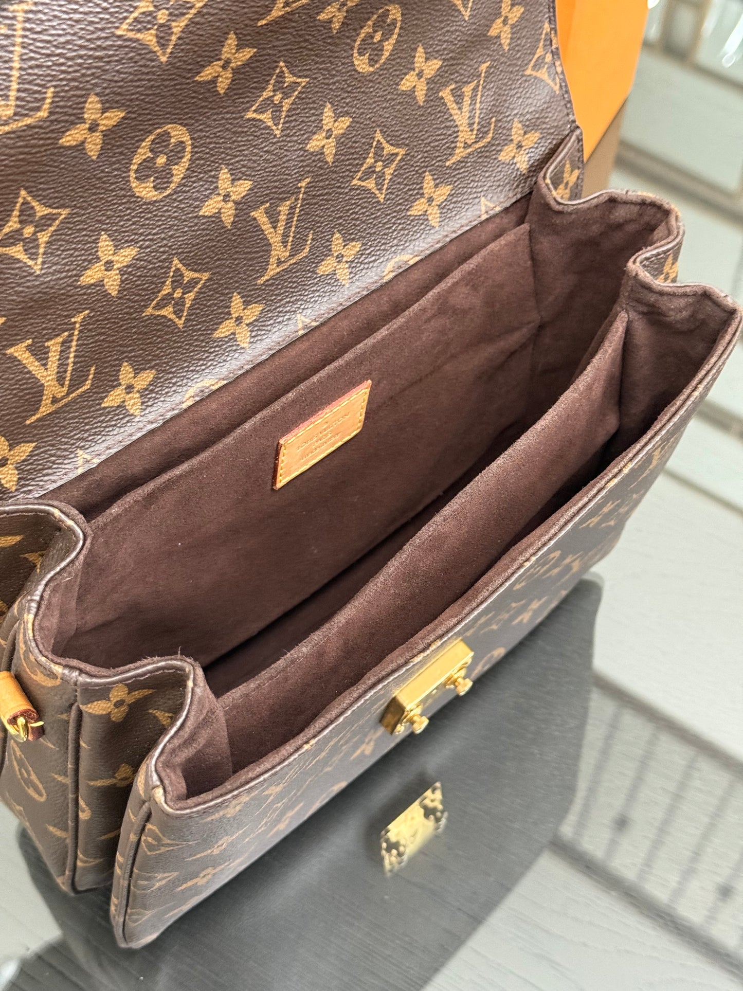 Pochette Metis with Box, Dustbag and Paper bag -Microchip & Authenticed