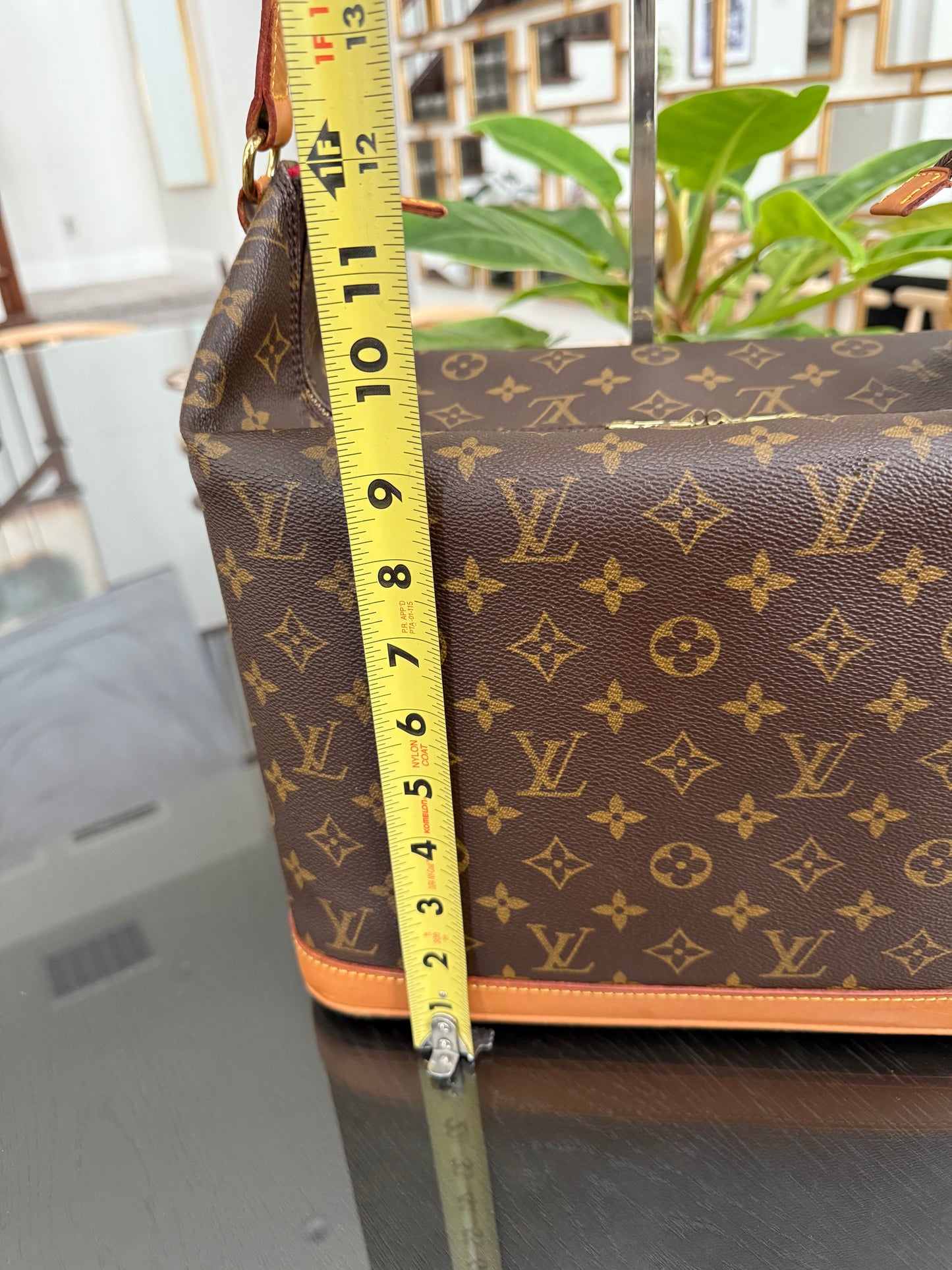 Amfar Three “Sharon Stone” Vanity Shoulder bag 📅 Year: 2001