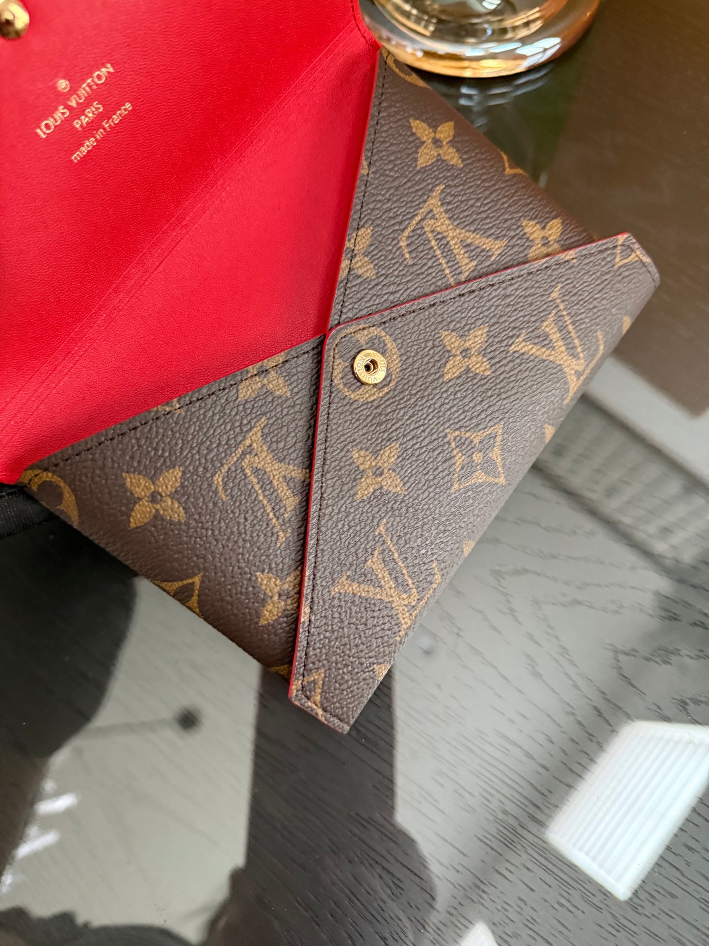 Kirigami Pouch Medium- Microchip