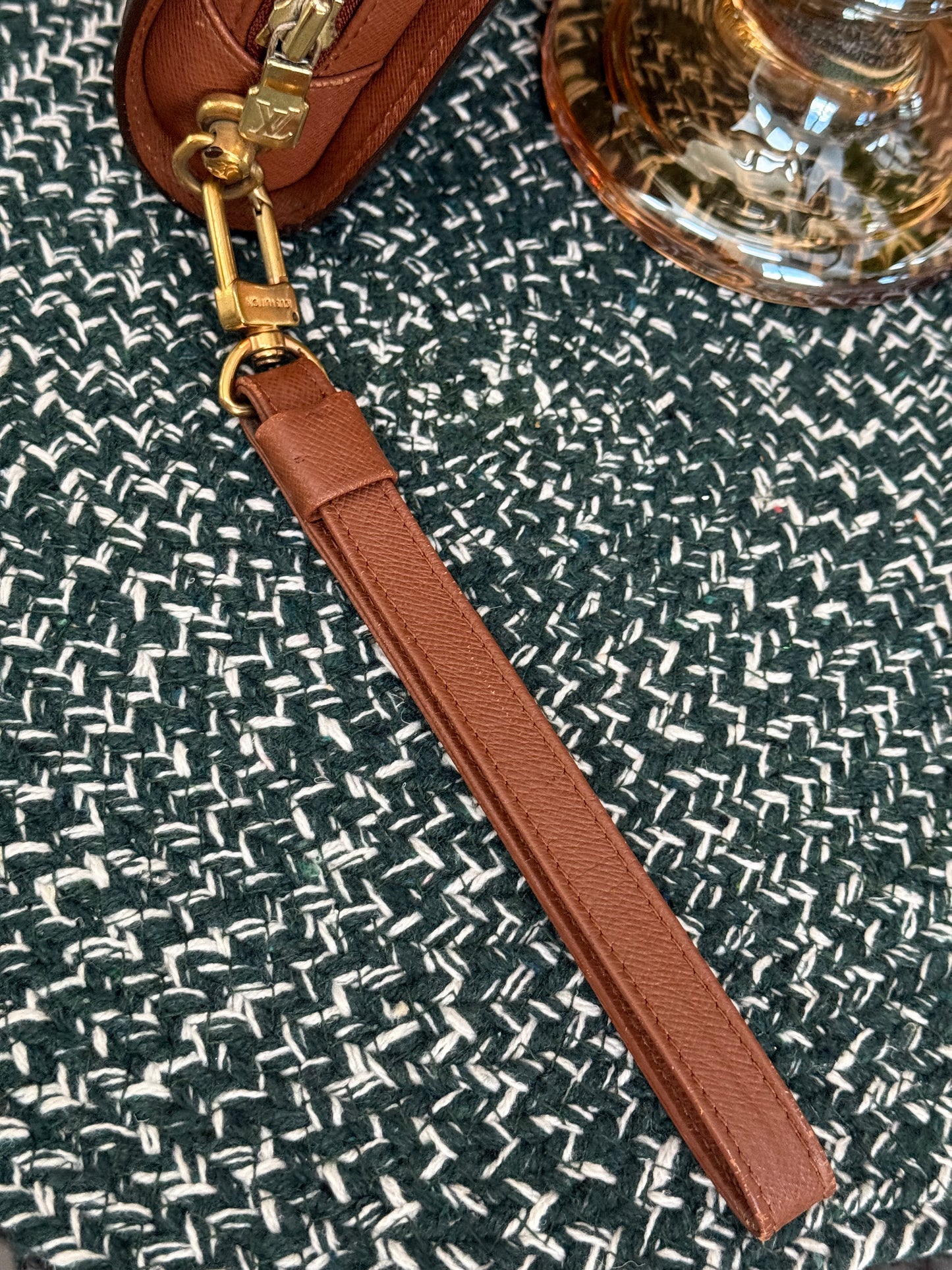 Orsay Clutch ๐๏ธ Year: 1997