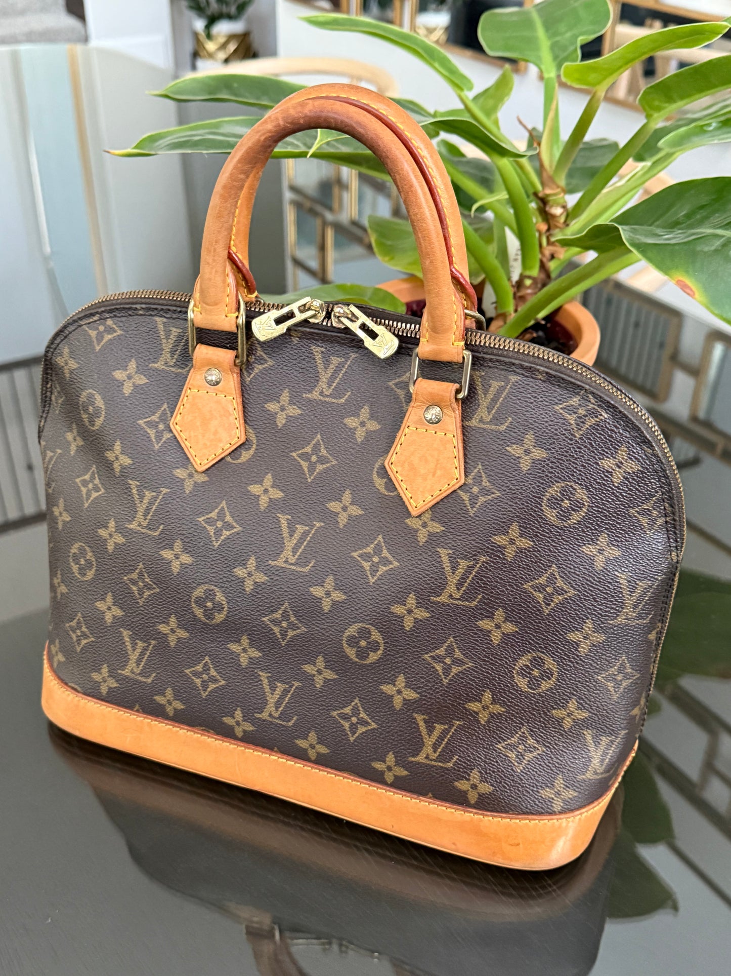 Alma PM in Monogram- 🗓️ Year: 1995