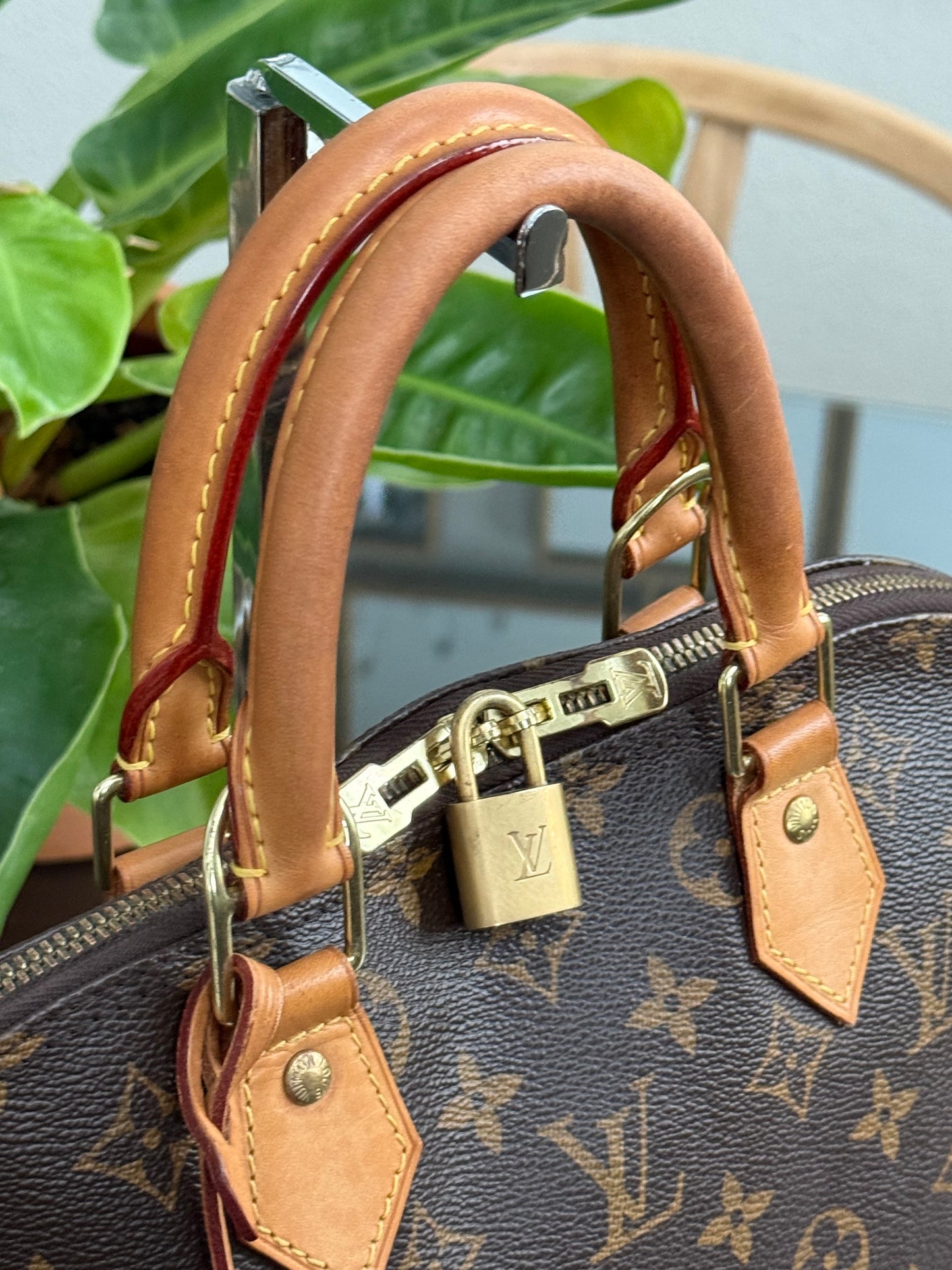 Alma PM (New Model) Clochette w/ Lock π and Keys - ποΈ Year: 2015