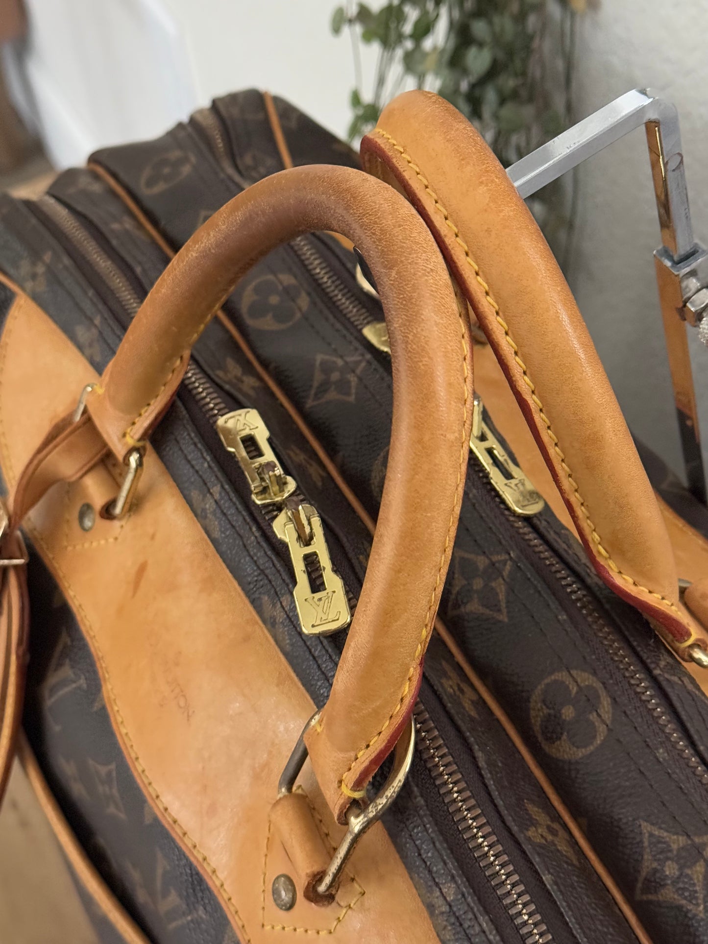 Alize II ‘24 Heure’ 45 Soft Suitcase Luggage - 📅 Year: 1997