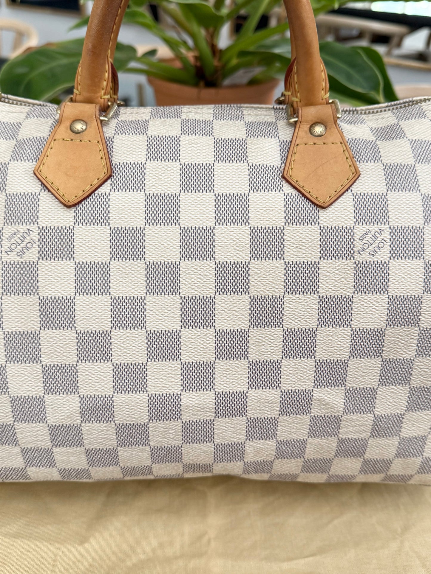 Speedy 30 Azur with Dustbag and insert organizer
๐๏ธ Year: 2007