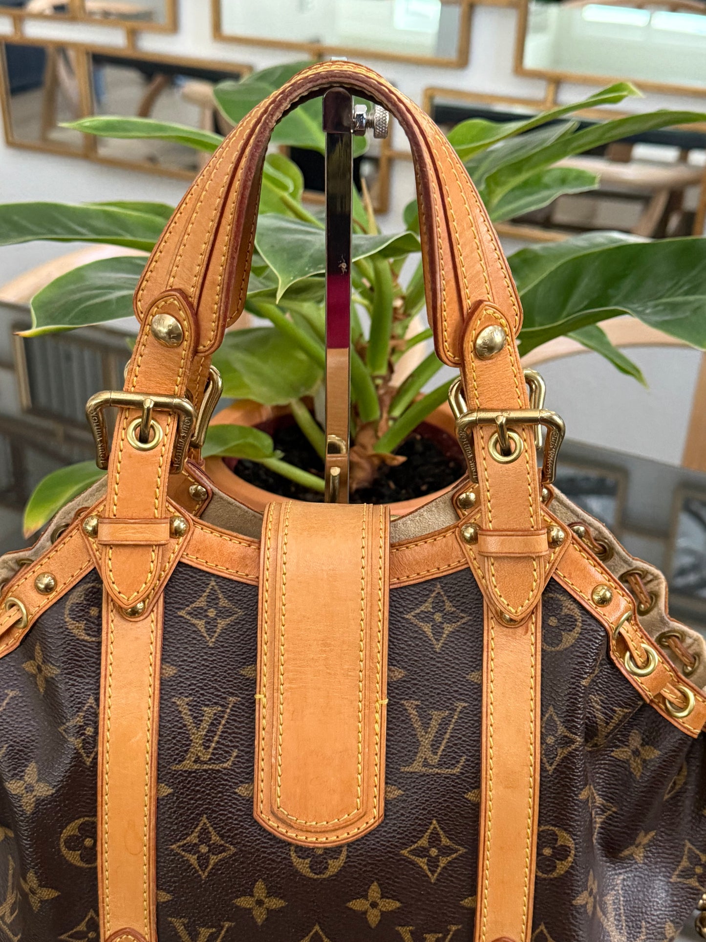 Theda GM in Monogram with Dustbag 🗓️ Year: 2004