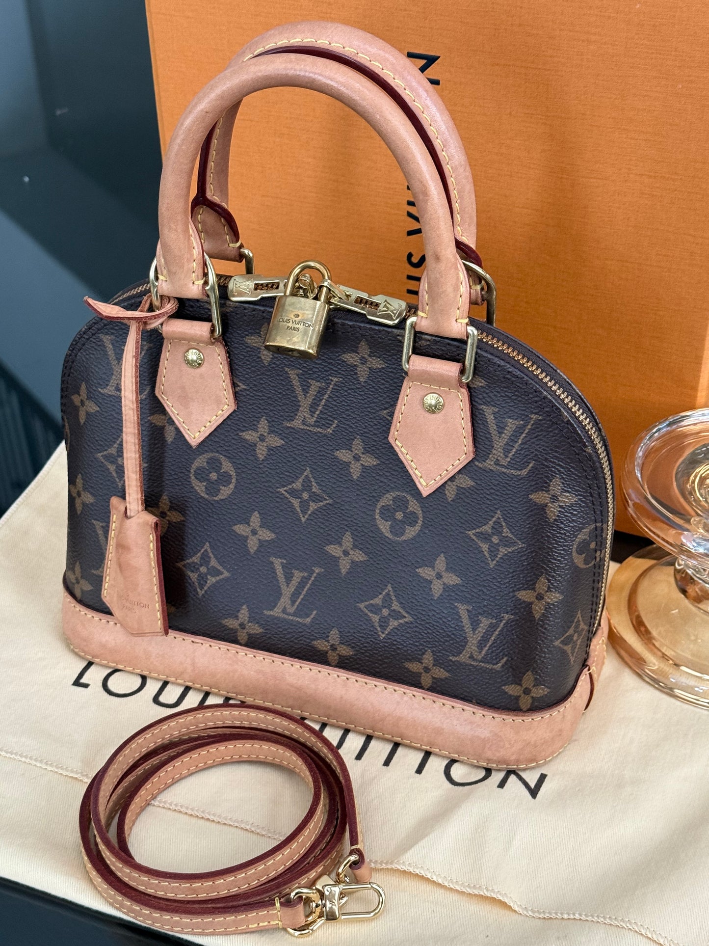 Alma BB with Box , dustbag and Insert Organizer - π
Year: 2020