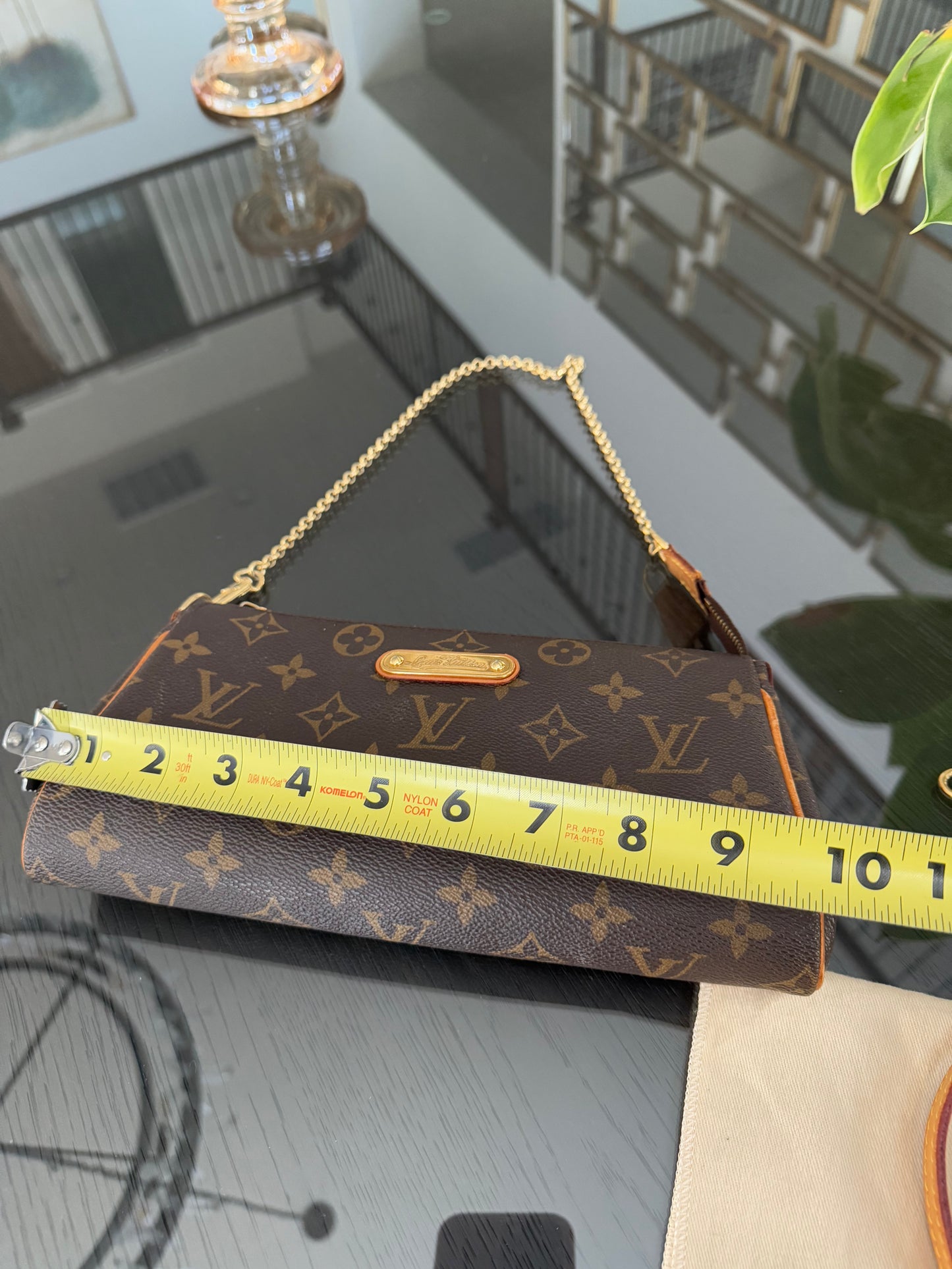 Eva Clutch with Insert Organizer and Dustbag🗓️ Year: 2011