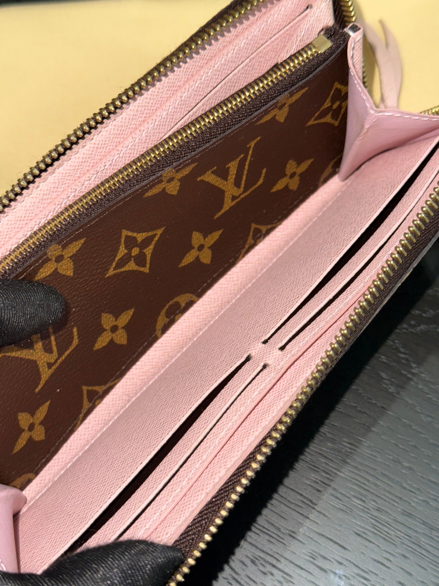 Clemence Wallet in Rose Ballerine Monogram with Dustbag and Box π
Microchipped