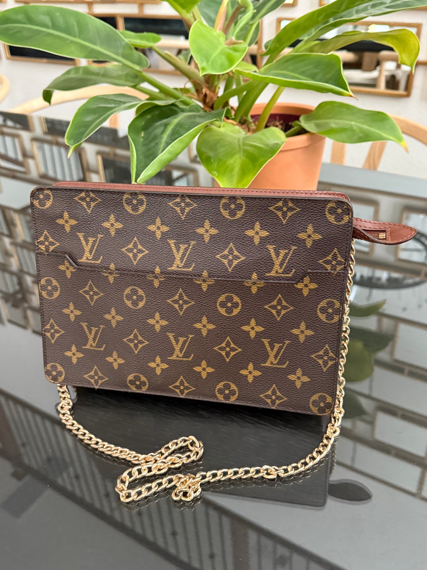 Pochette Homme Clutch -🗓️ Year: 1995