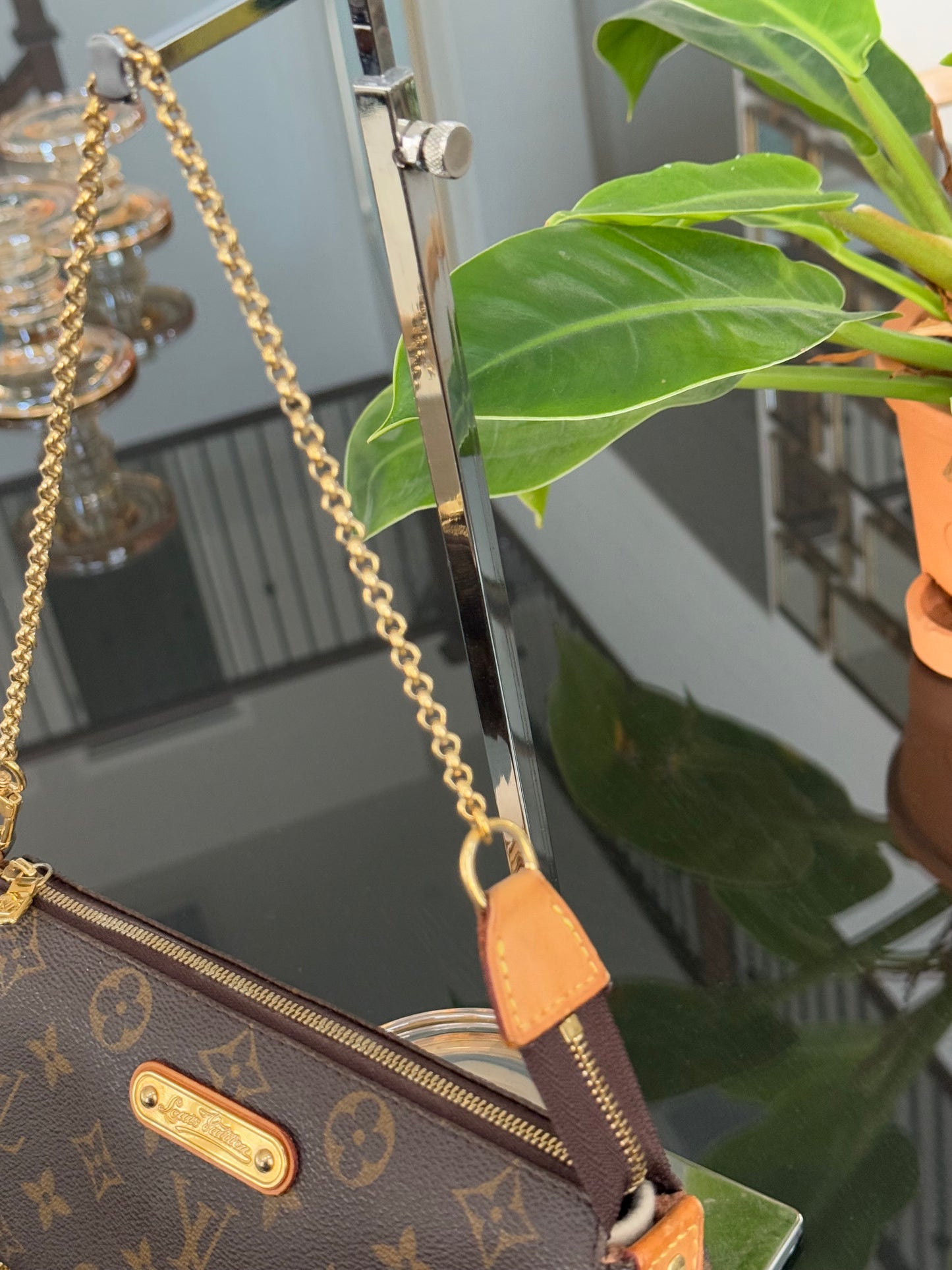 Eva Clutch with Insert Organizer and Dustbag🗓️ Year: 2011