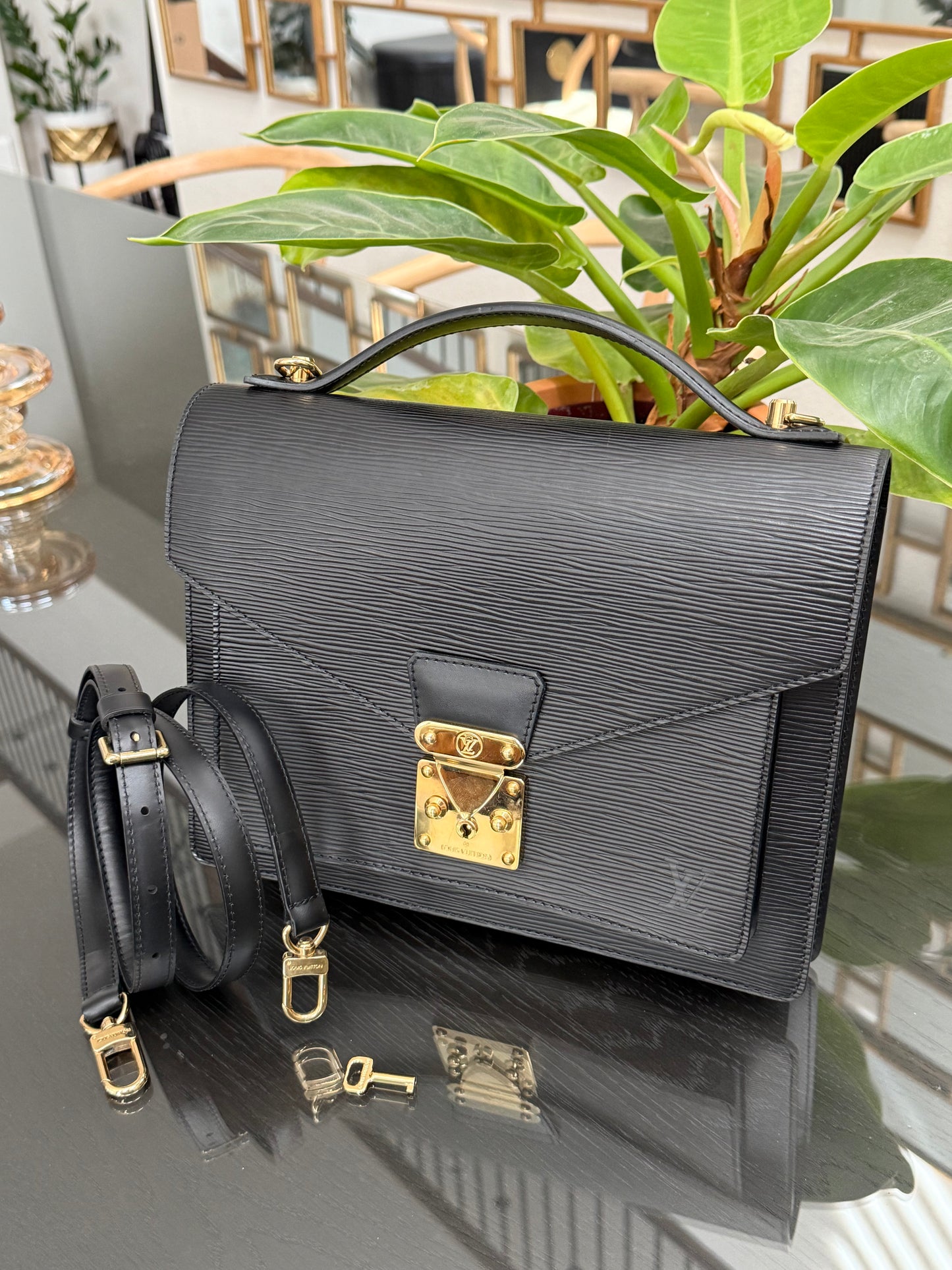 Epi Black Monceau 28 Crossbody 2 Way Bag - 📅 Year: 1997