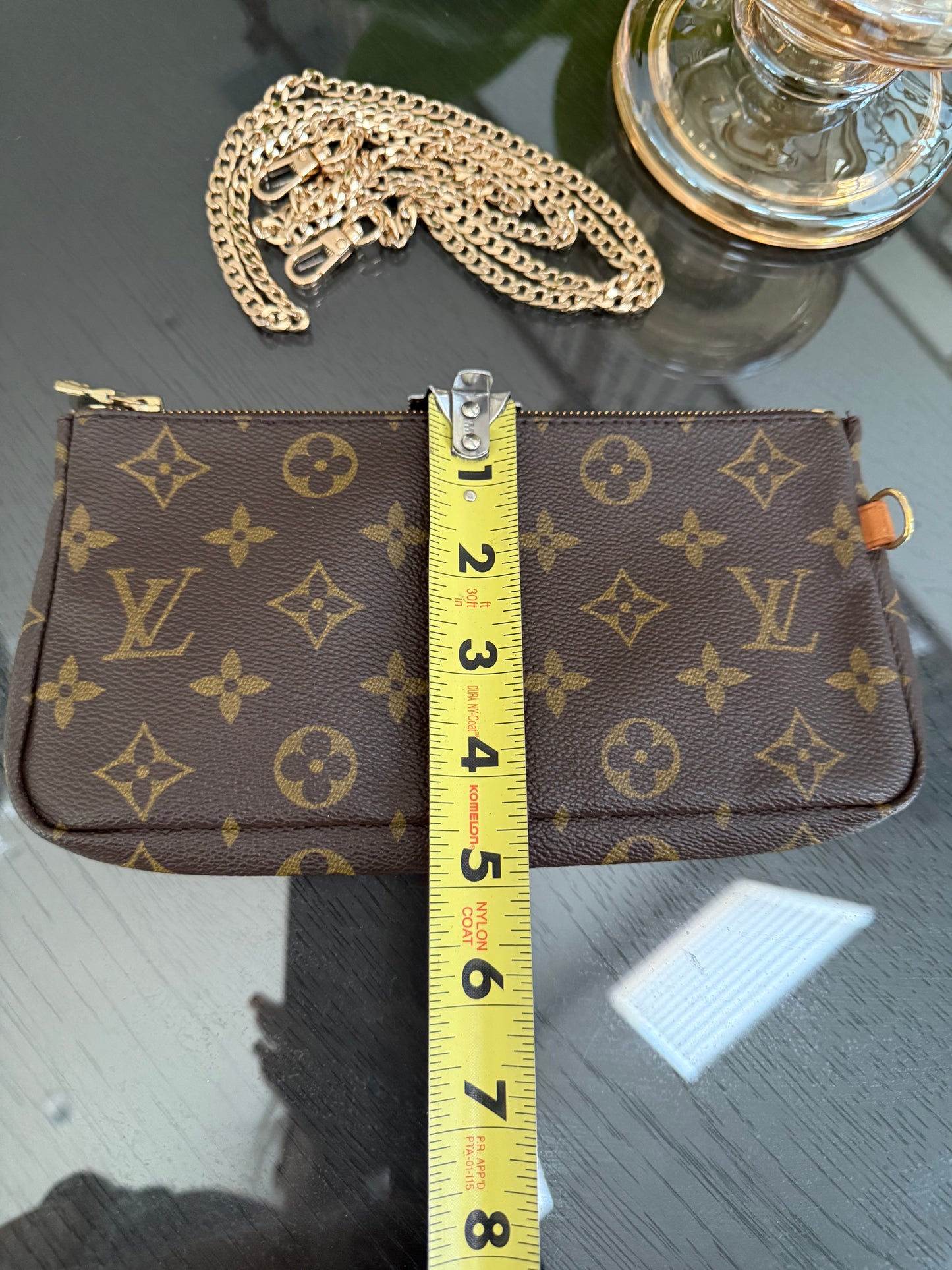 Sac Shopping Pouch with Generic Gold Strap