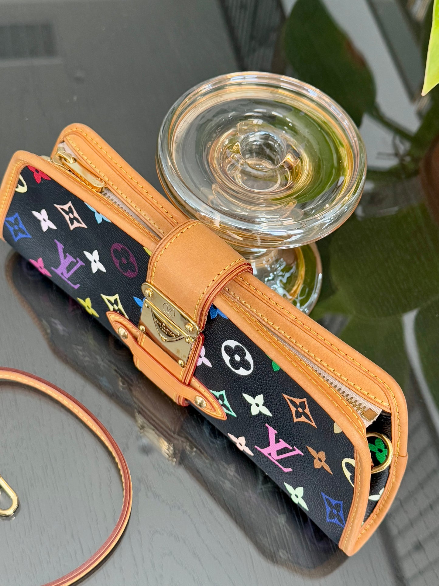 Multicolor Shirley Clutch/ Shoulder Bag with Box📅 Year: 2005