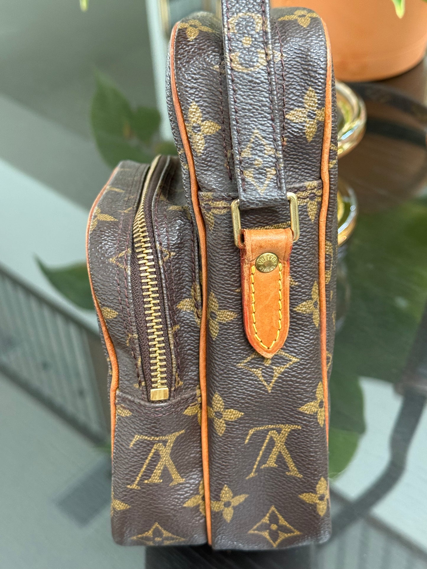 Amazon Crossbody Bag -Year: 1999