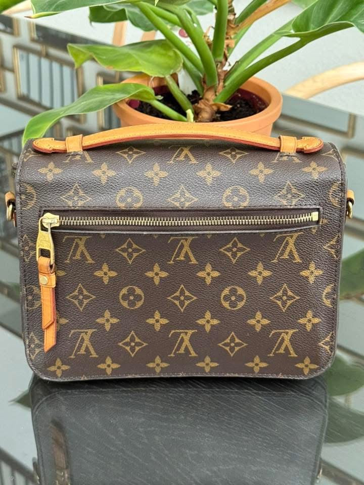 Pochette Metis in Monogram with Box, Dustbag, Insert organizer and Paper bag ๐๏ธ Year 2014