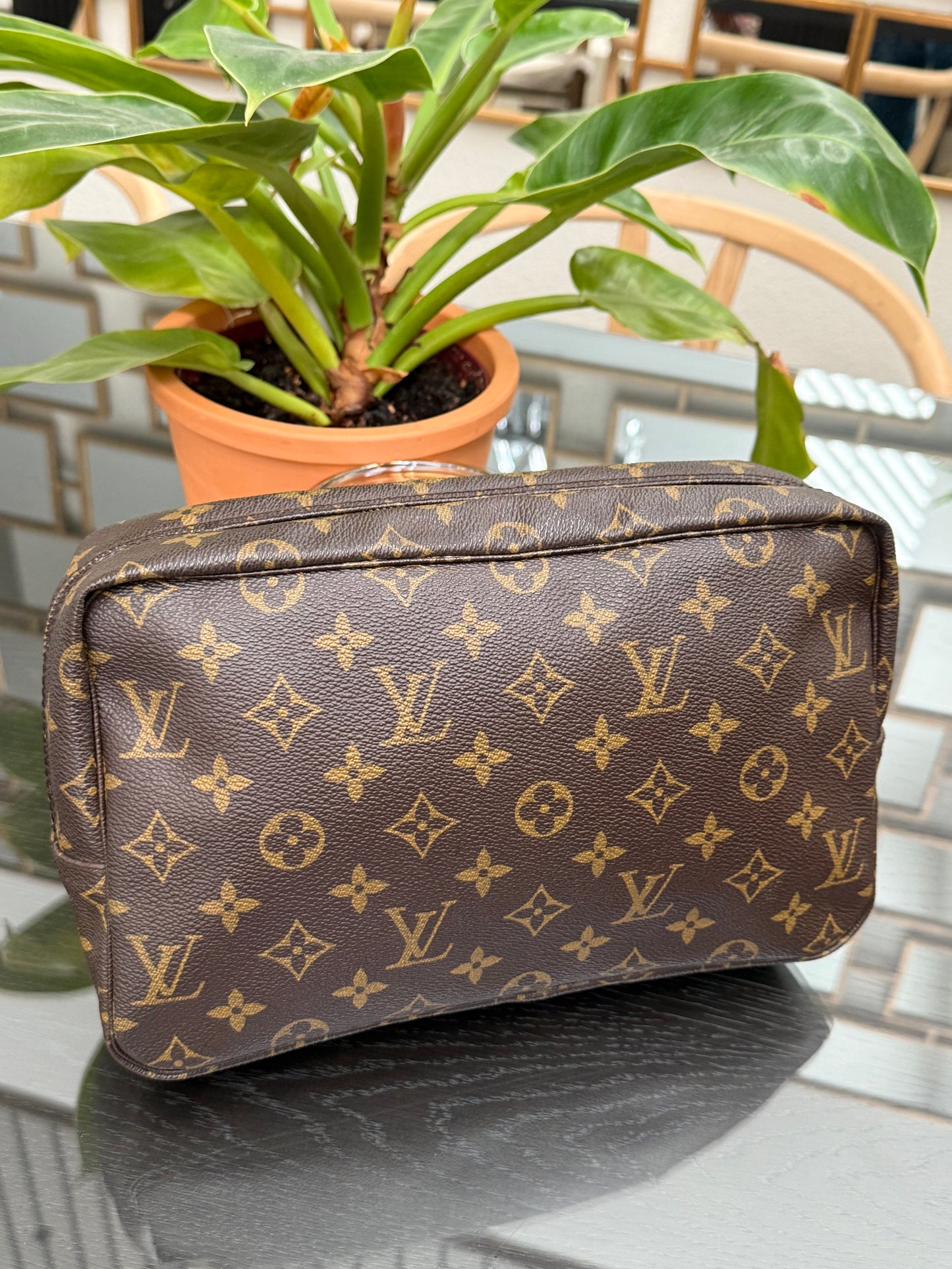 Trousse 28 -Year 1987