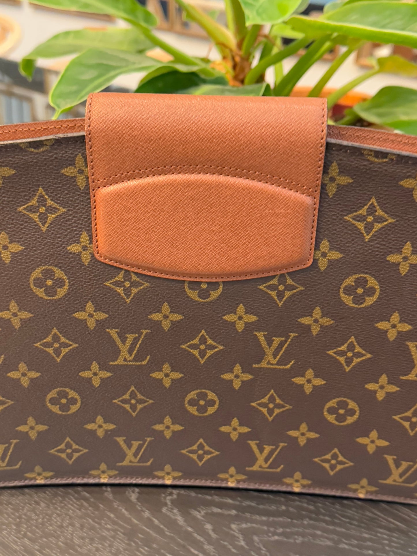 Courcelles Shoulder bag with Dustbag -Year: 1993
