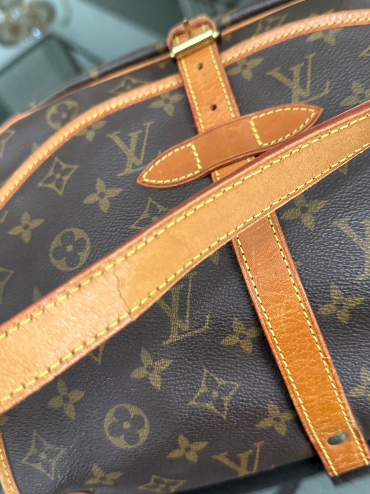 Saumur 30 Crossbody - Year: 1996