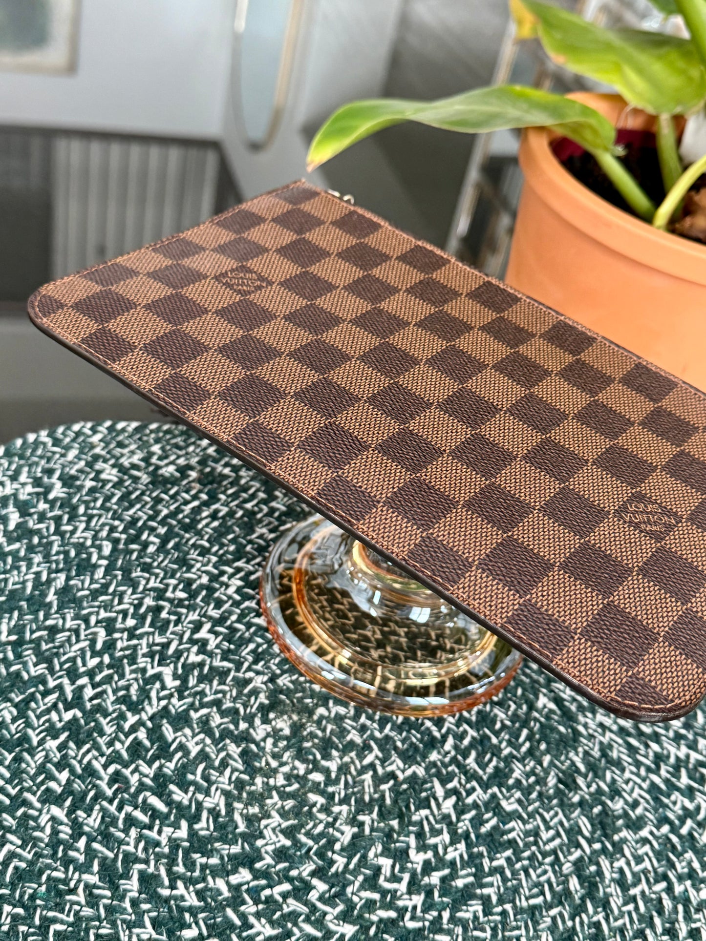 Neverfull MM/GM Pouch in De Rose Ballerine 🗓️ Year: 2016