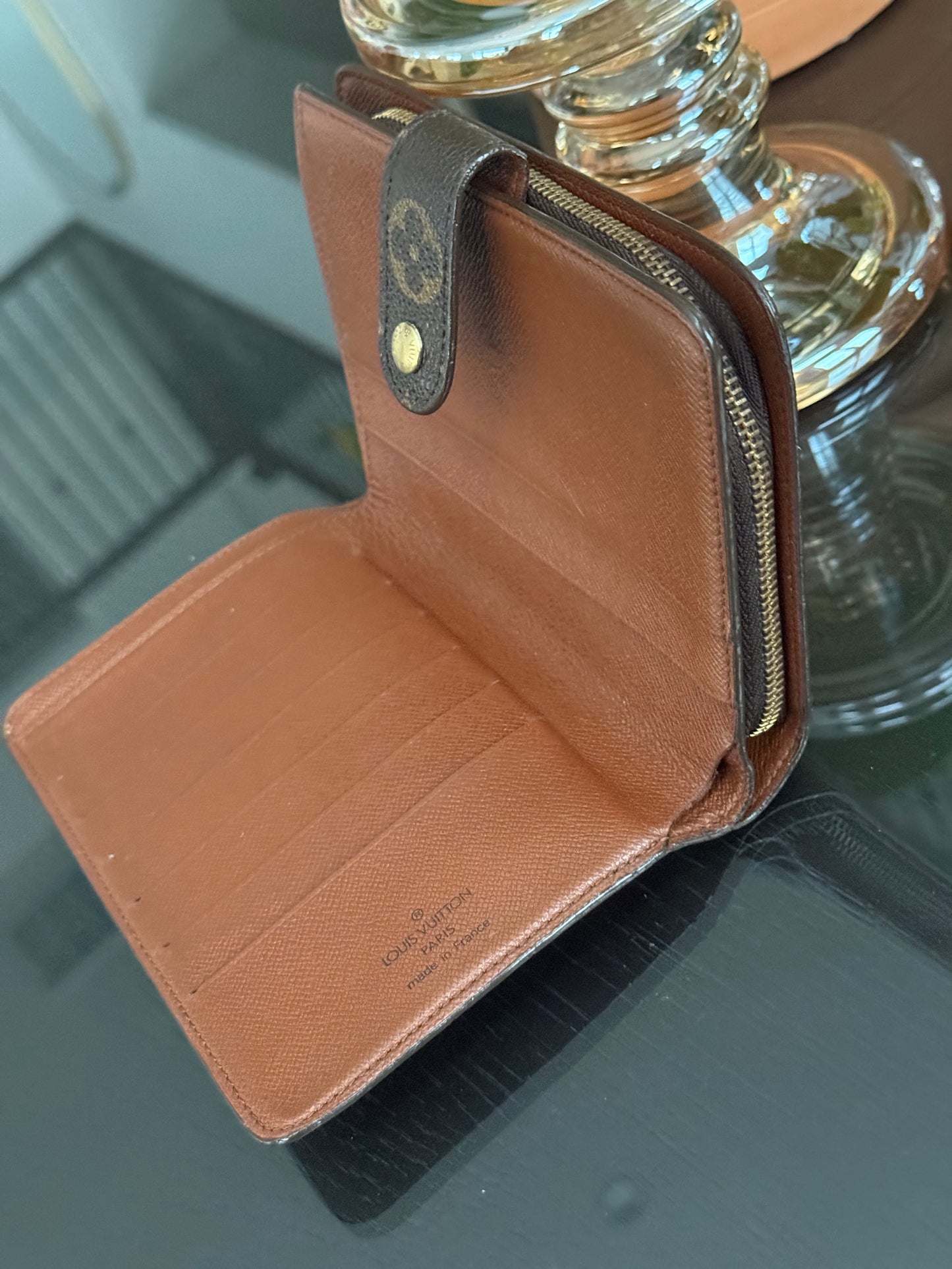 Monogram Papier Zip Passport Wallet -๐๏ธ Year: 1997