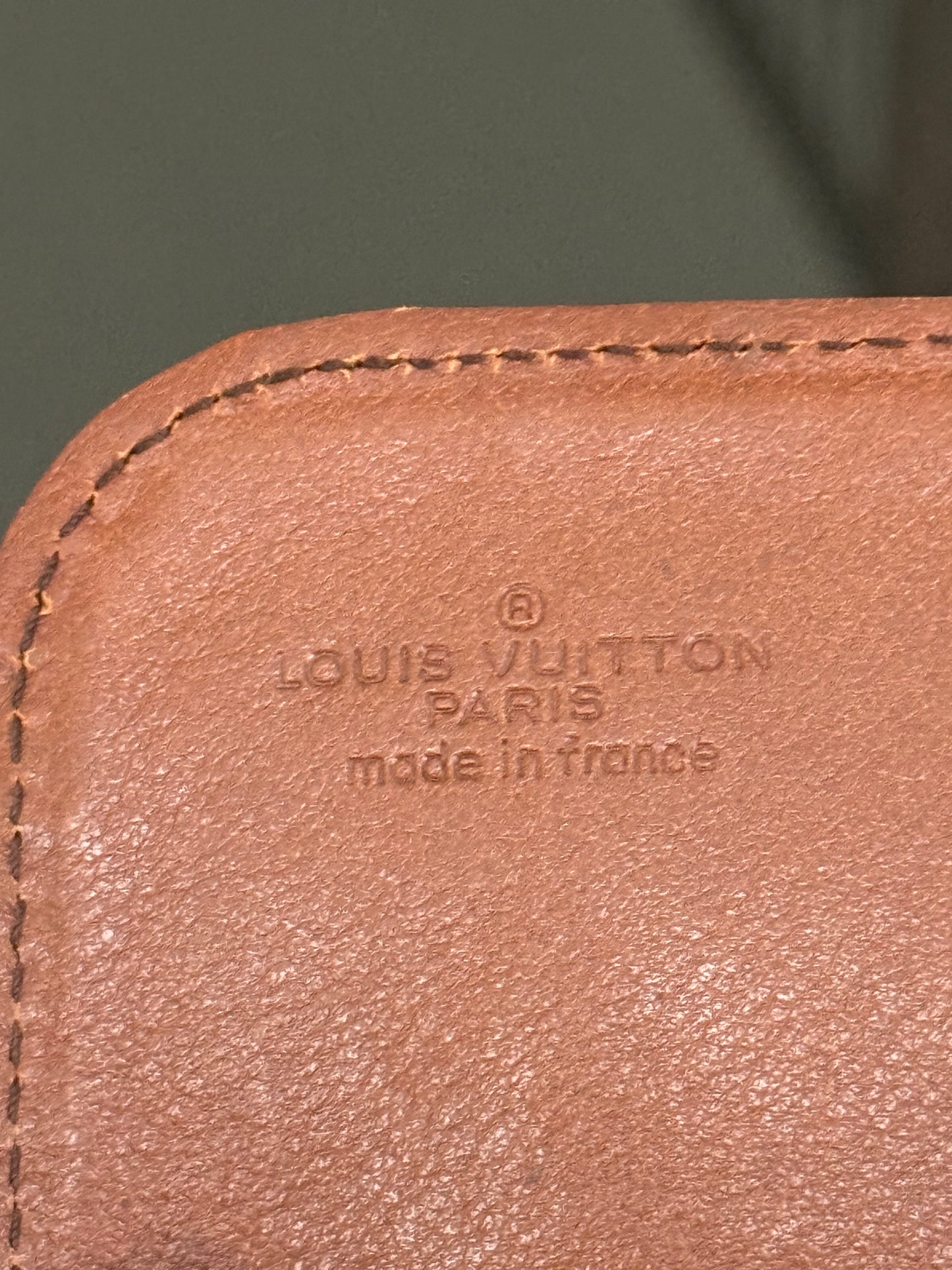 Cartouchiere GM Crossbody -🗓️ Year: 1982